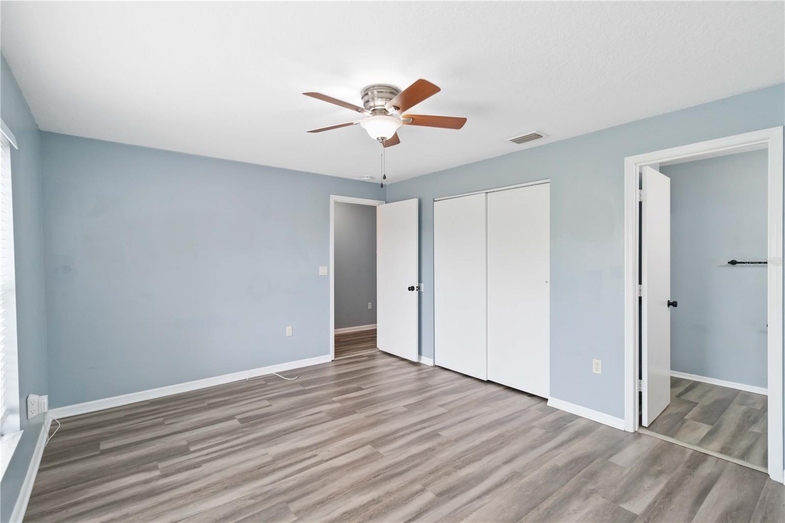 4527 86th Street Ct W Property Photo 12