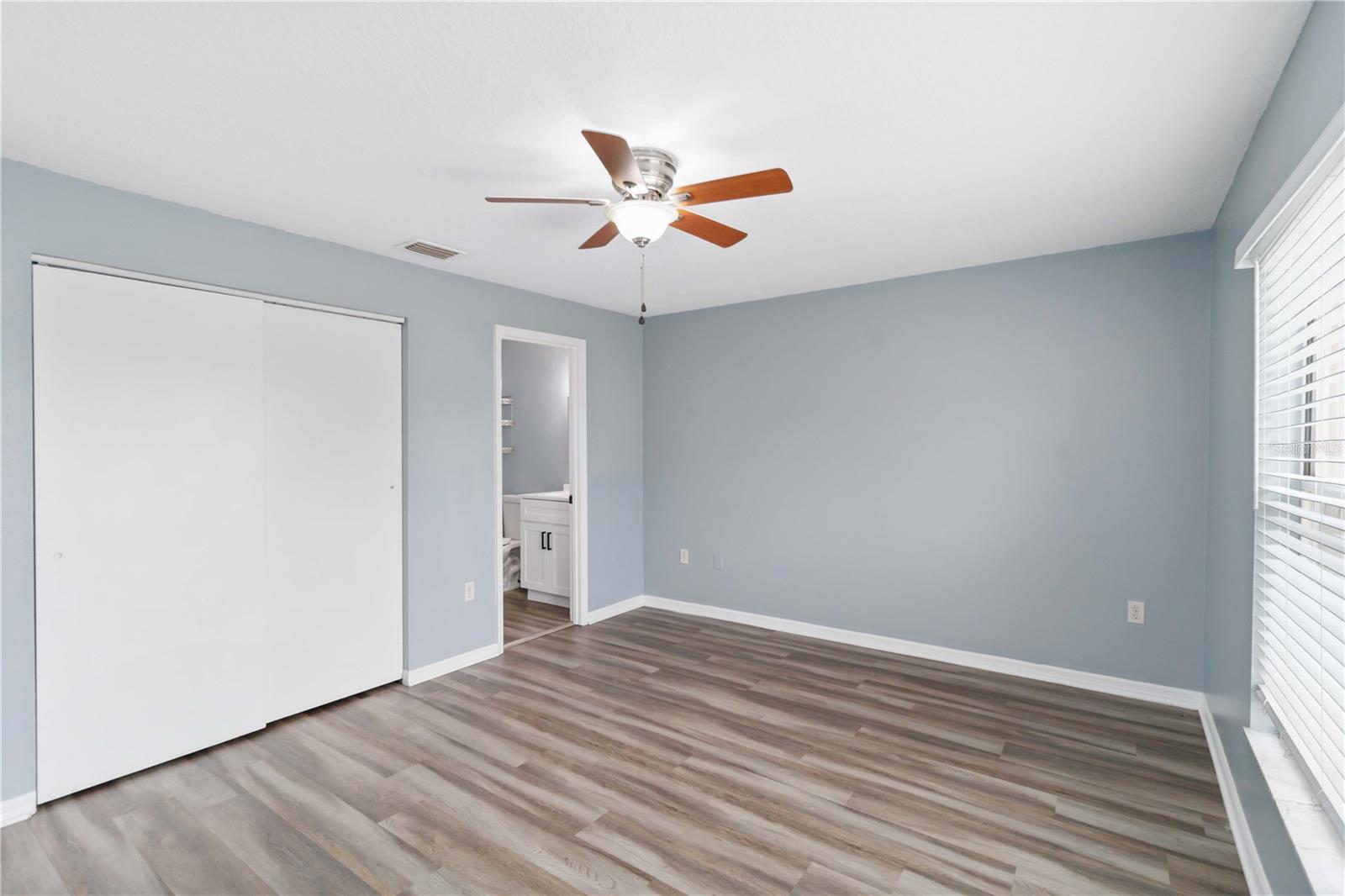 4527 86th Street Ct W Property Photo 13