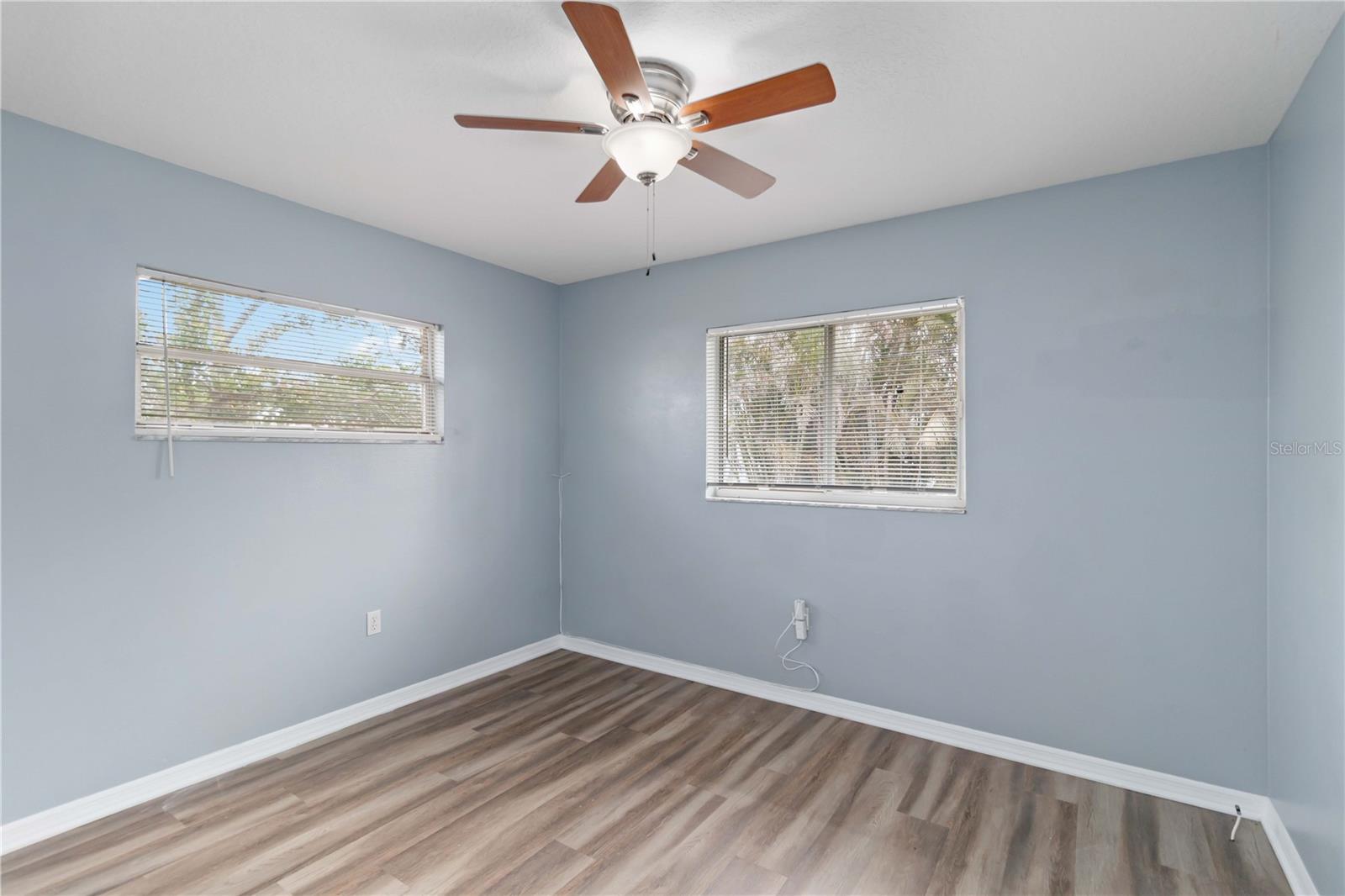 4527 86th Street Ct W Property Photo 16