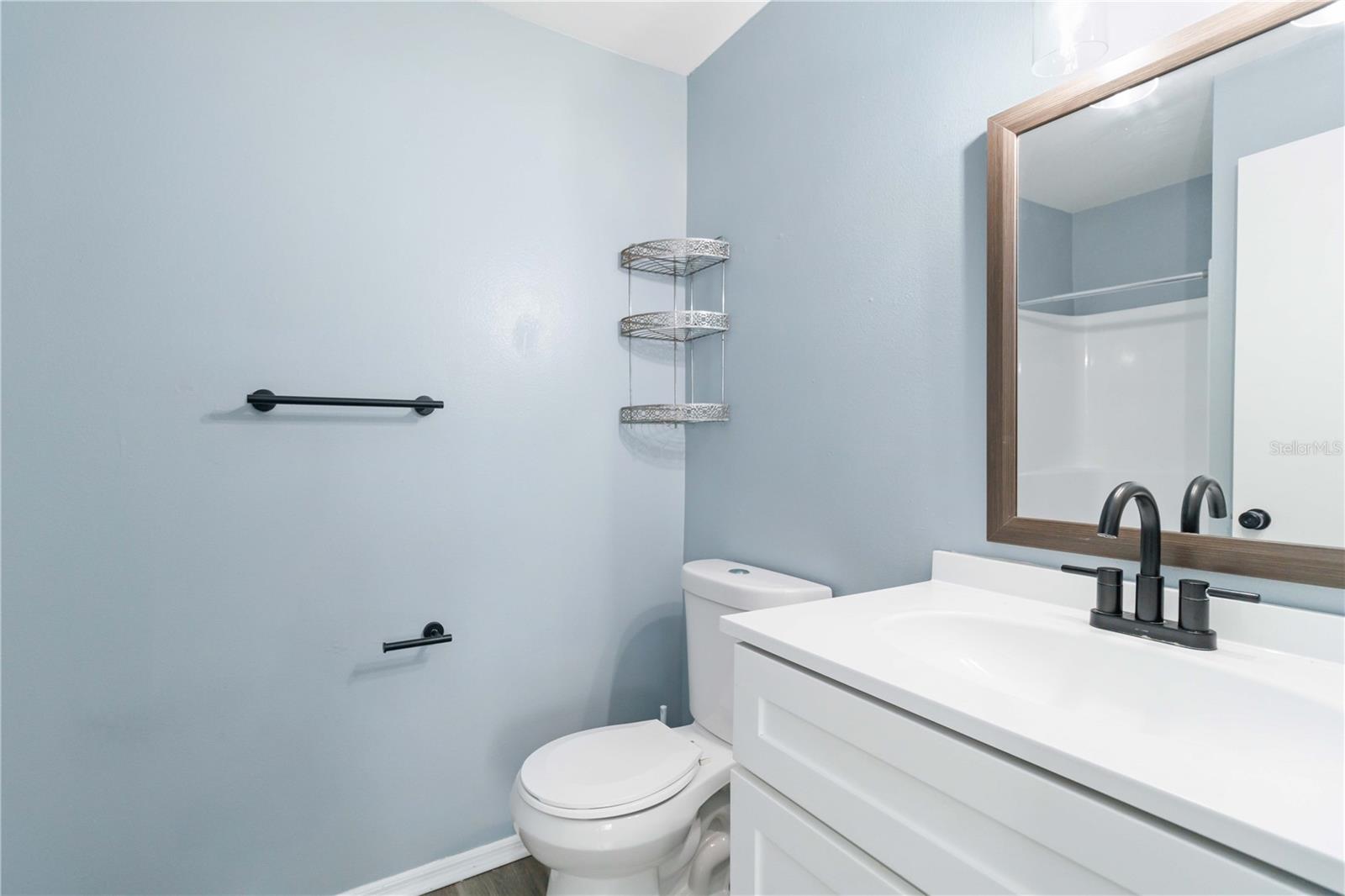 4527 86th Street Ct W Property Photo 18