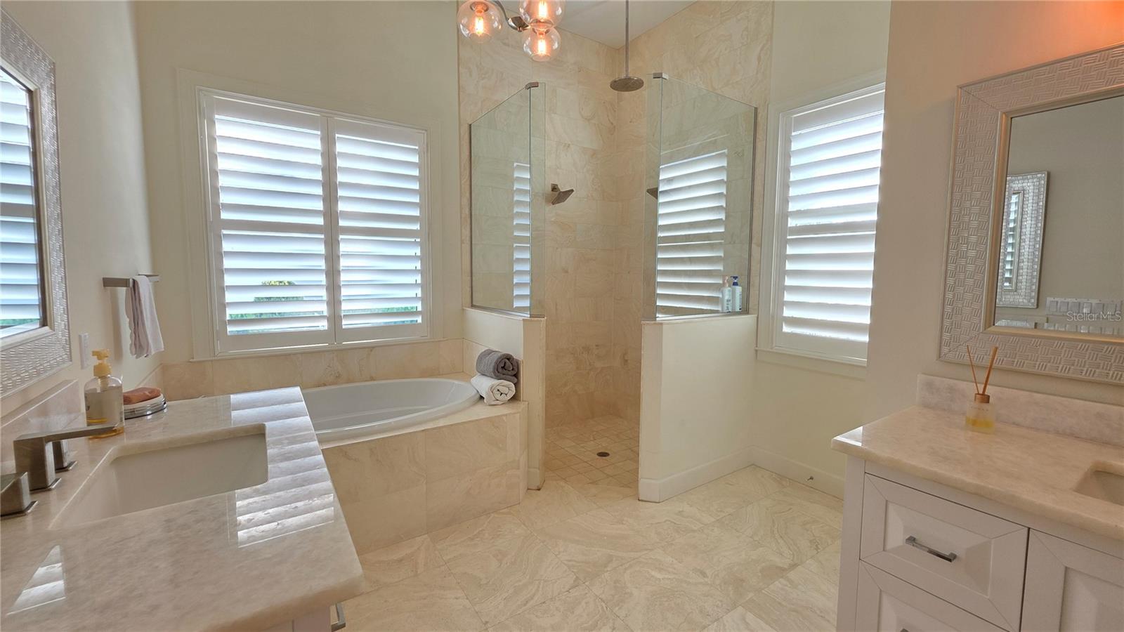531 Birdie Ln Property Photo 23