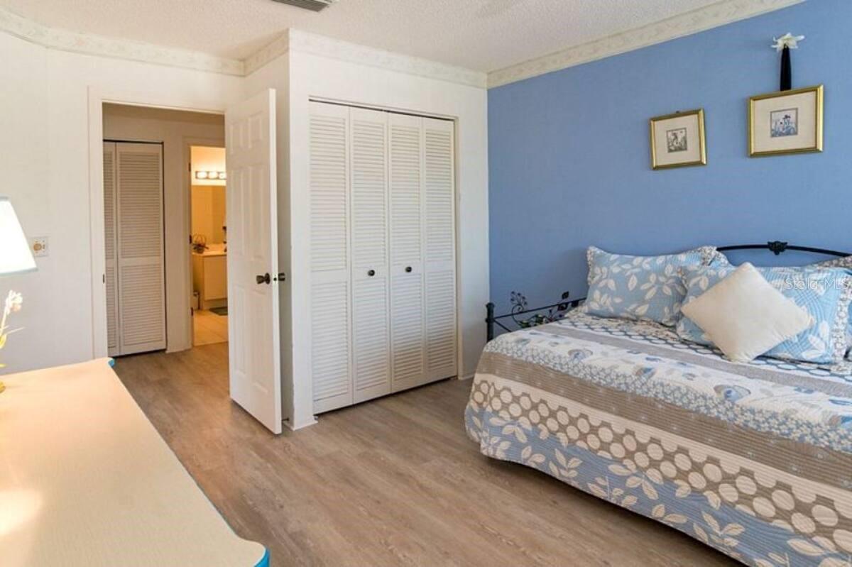 A4643971 Property Photo 10