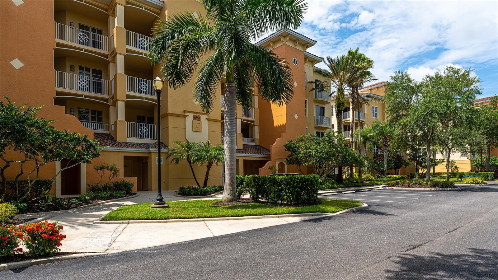 6350 Watercrest Way #402 Property Photo