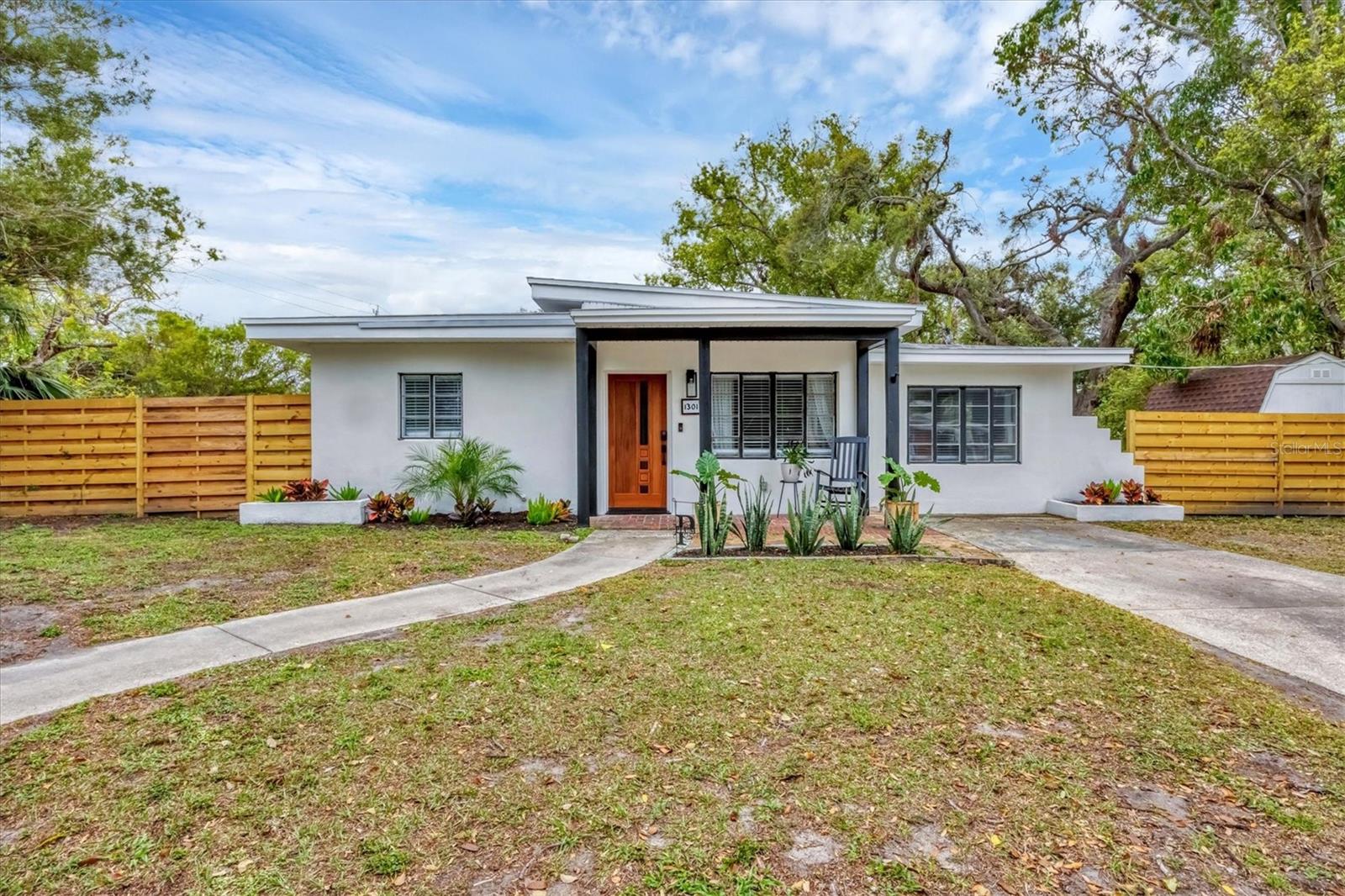 Anthony Add Ctd Real Estate Listings Main Image