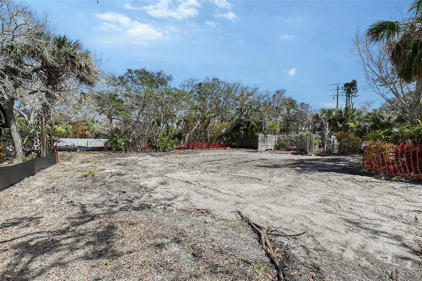 8504 Heron Lagoon Cir Property Photo 5