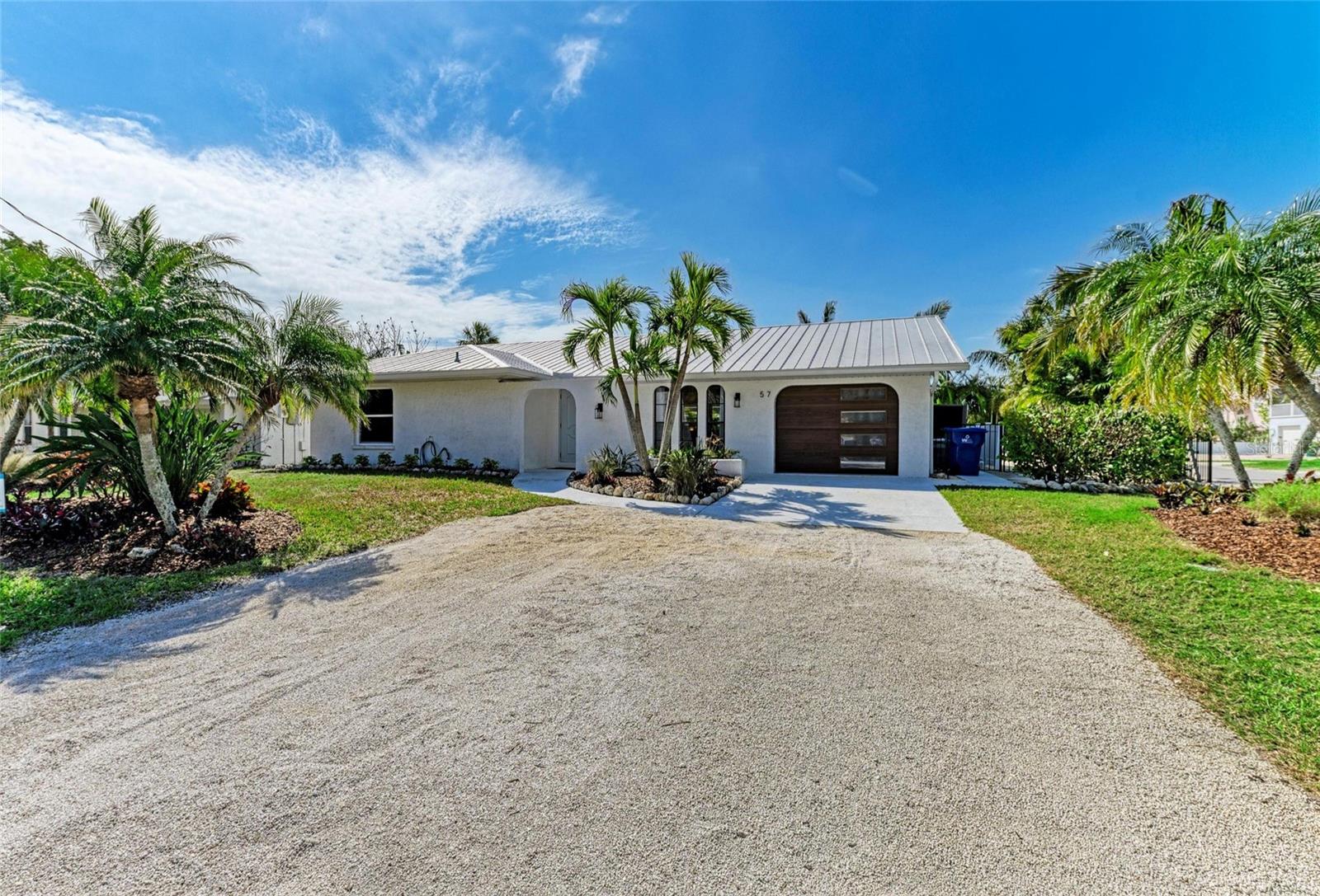 57 N Shore Dr Property Photo