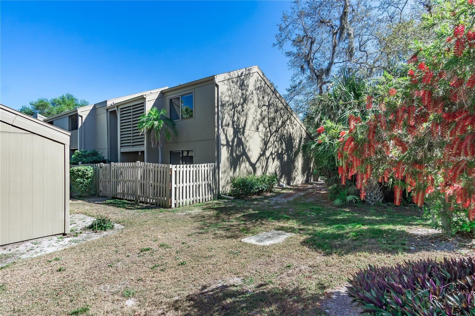 101 Woodland Pl Property Photo 3