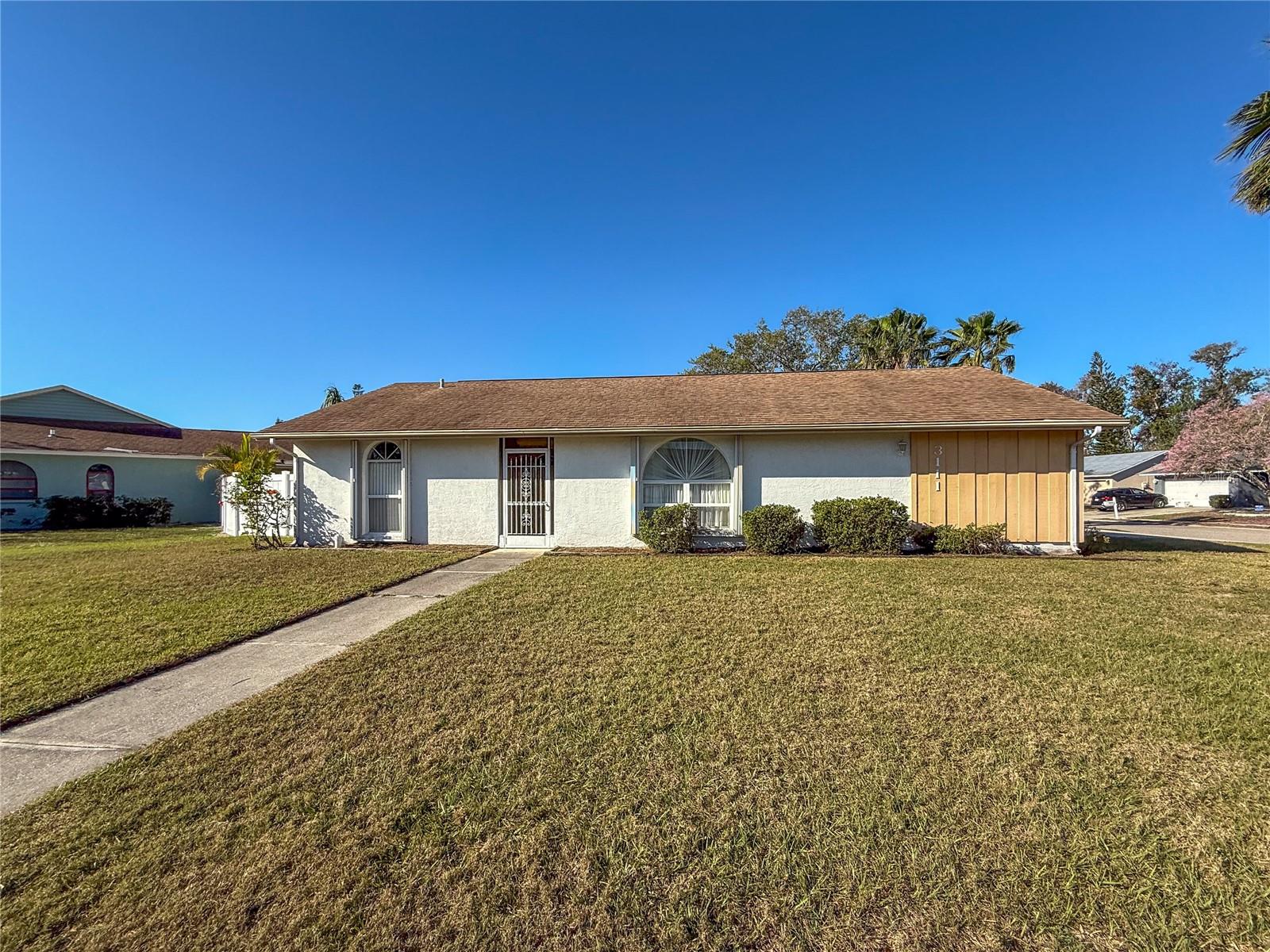 3111 95th Dr E Property Photo