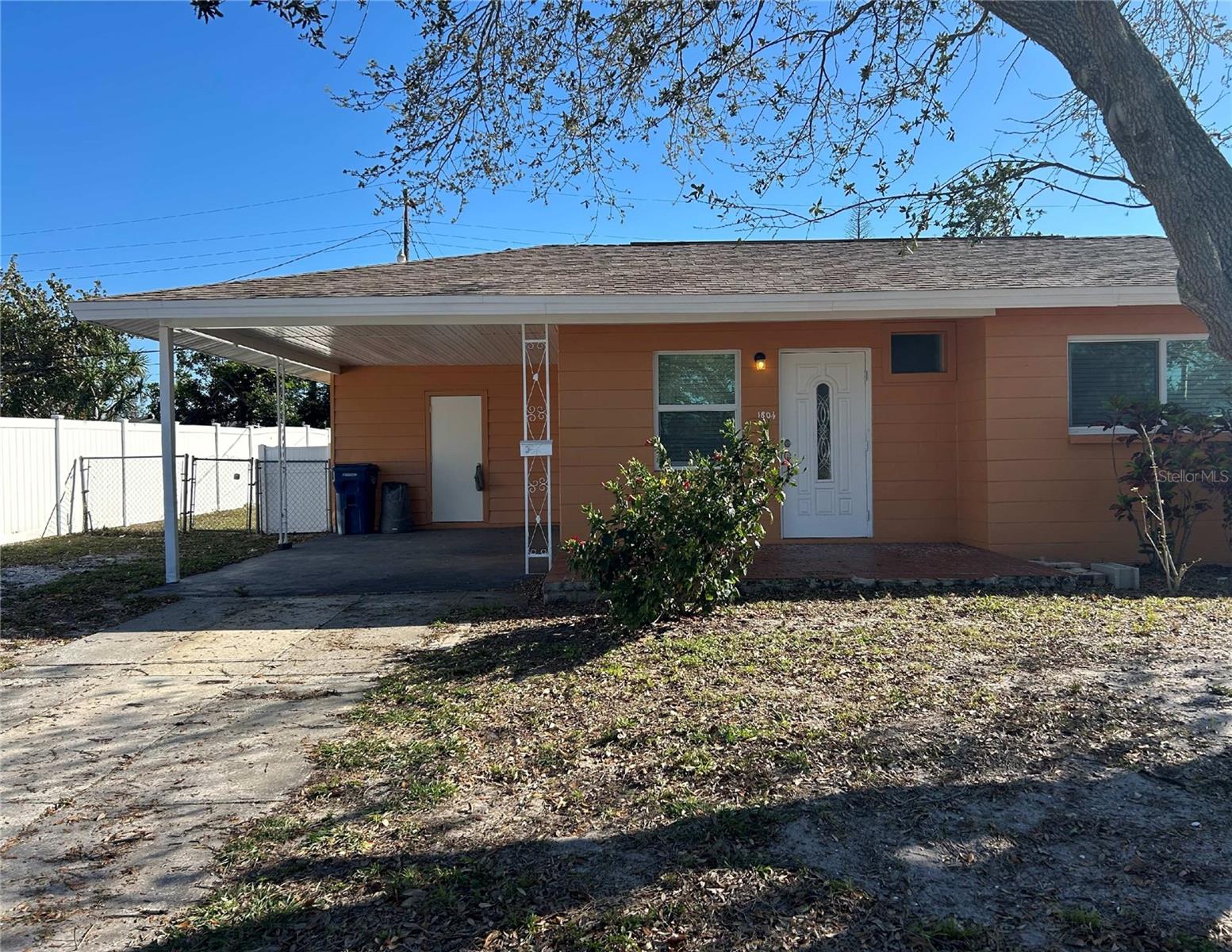 1804 Bayshore Gardens Pkwy Property Photo