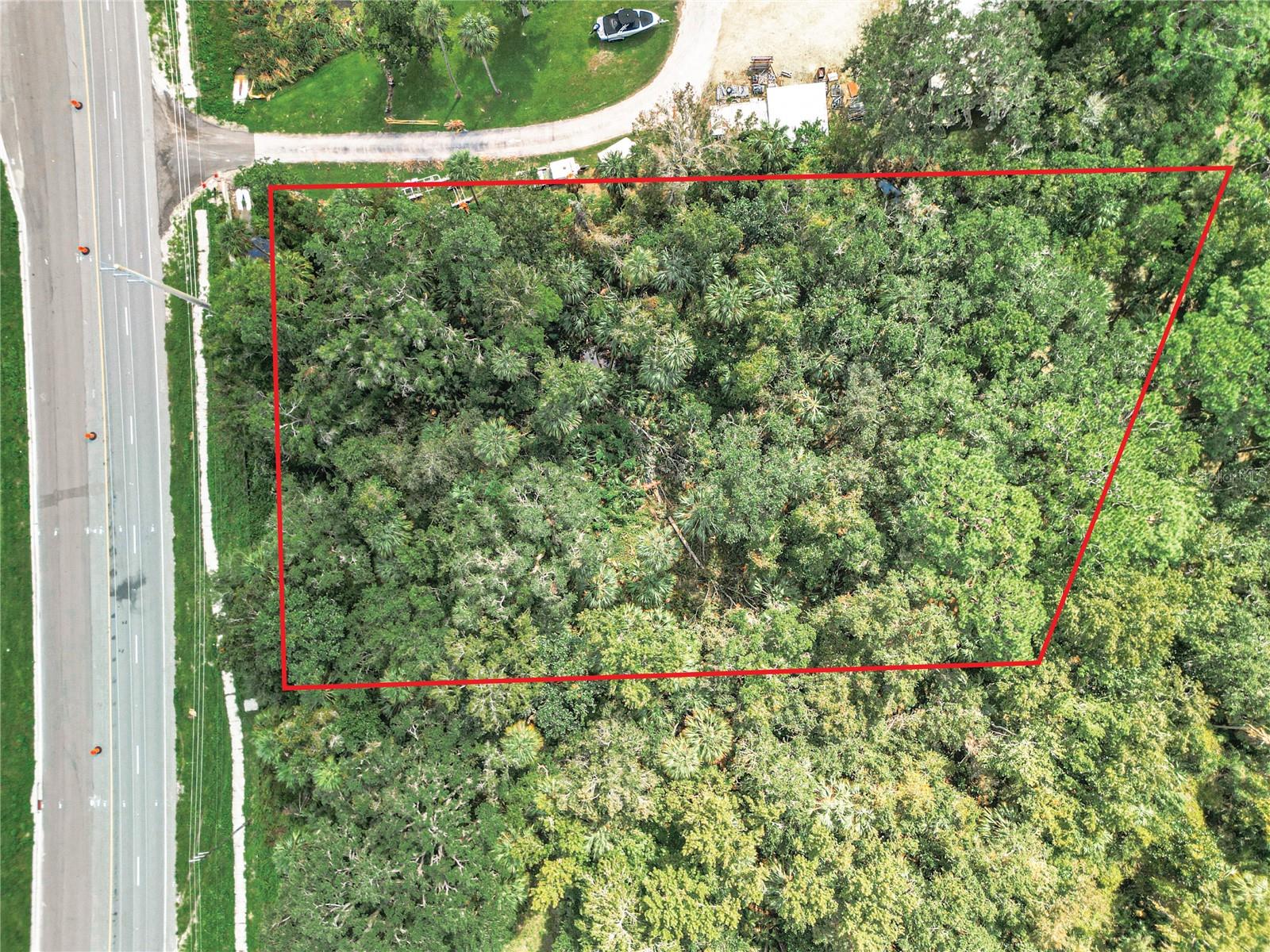 2520 S Suncoast Blvd Property Photo 4