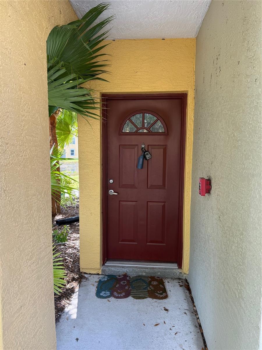 5681 BENTGRASS DR #13-201 Property Photo 1