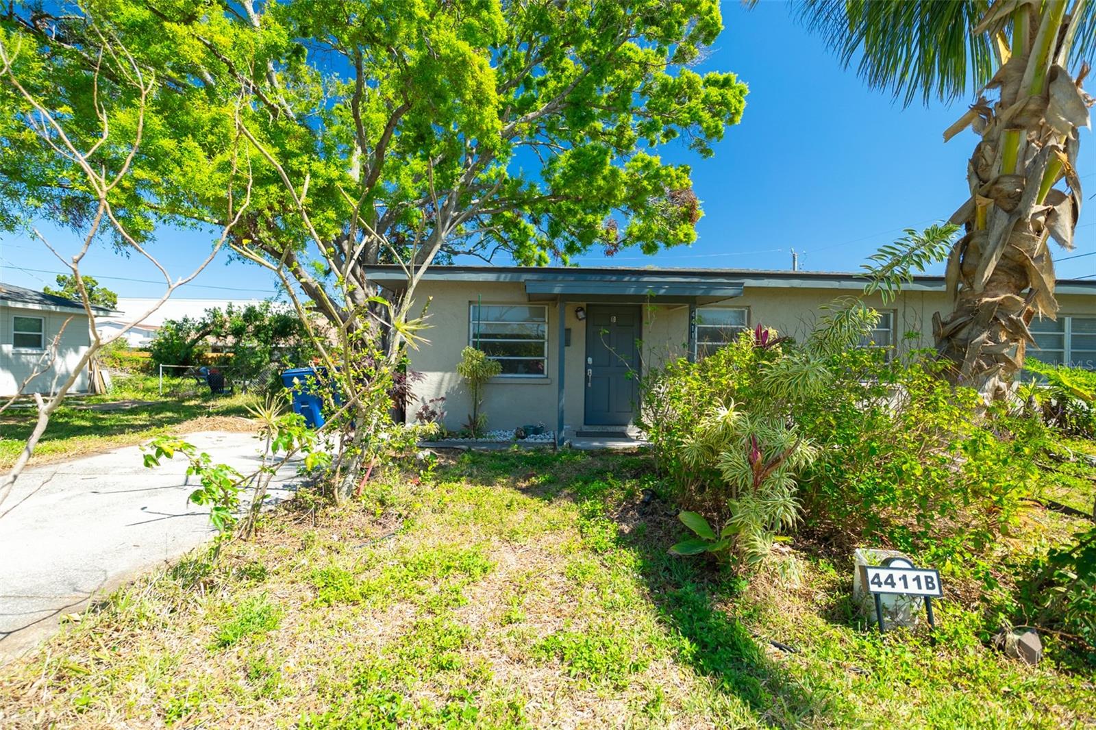 4411 19th Street Cir W #b Property Photo