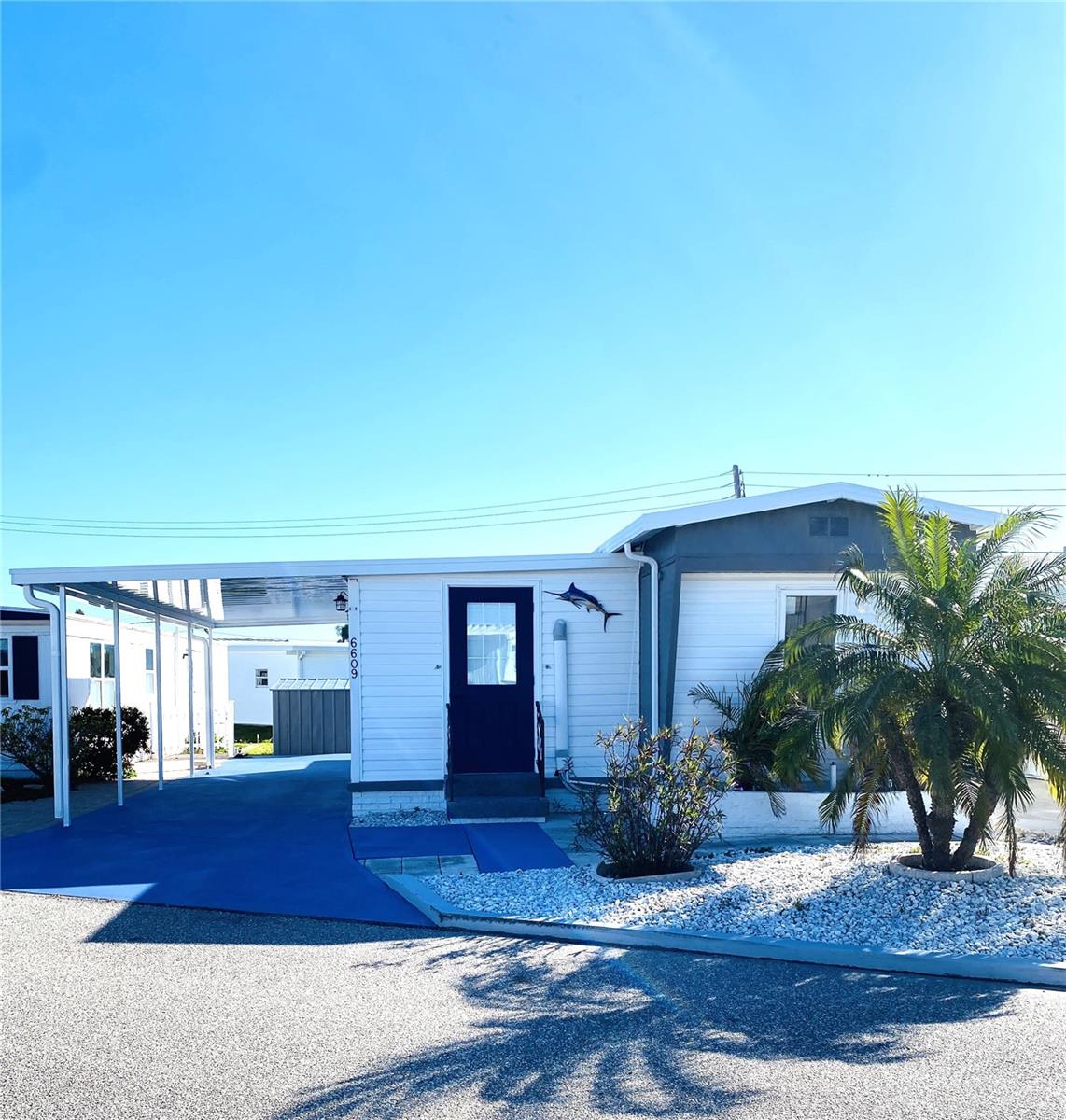 6609 California St Property Photo