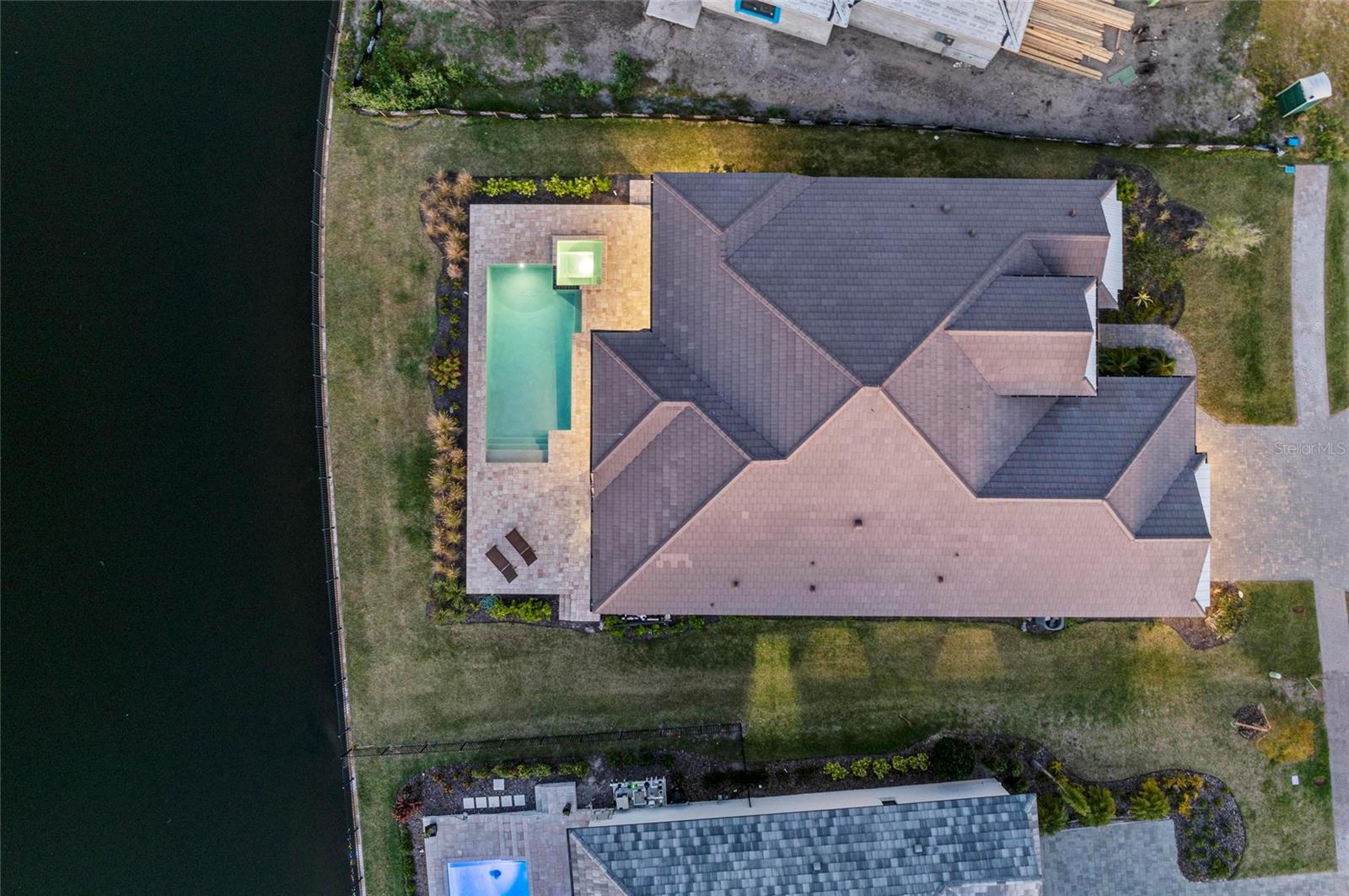 1702 4th St E St E Property Photo 3