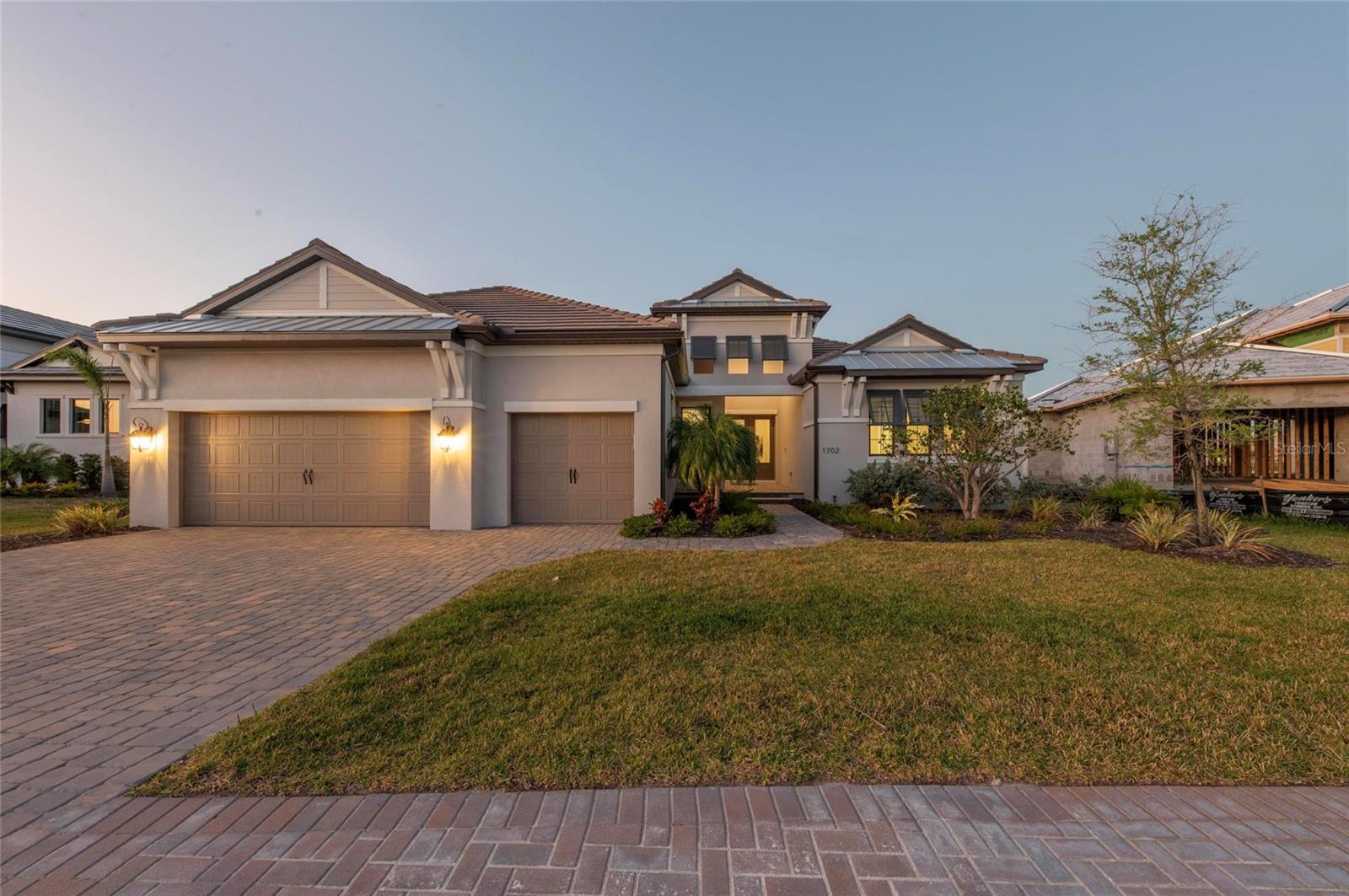 1702 4th St E St E Property Photo 7