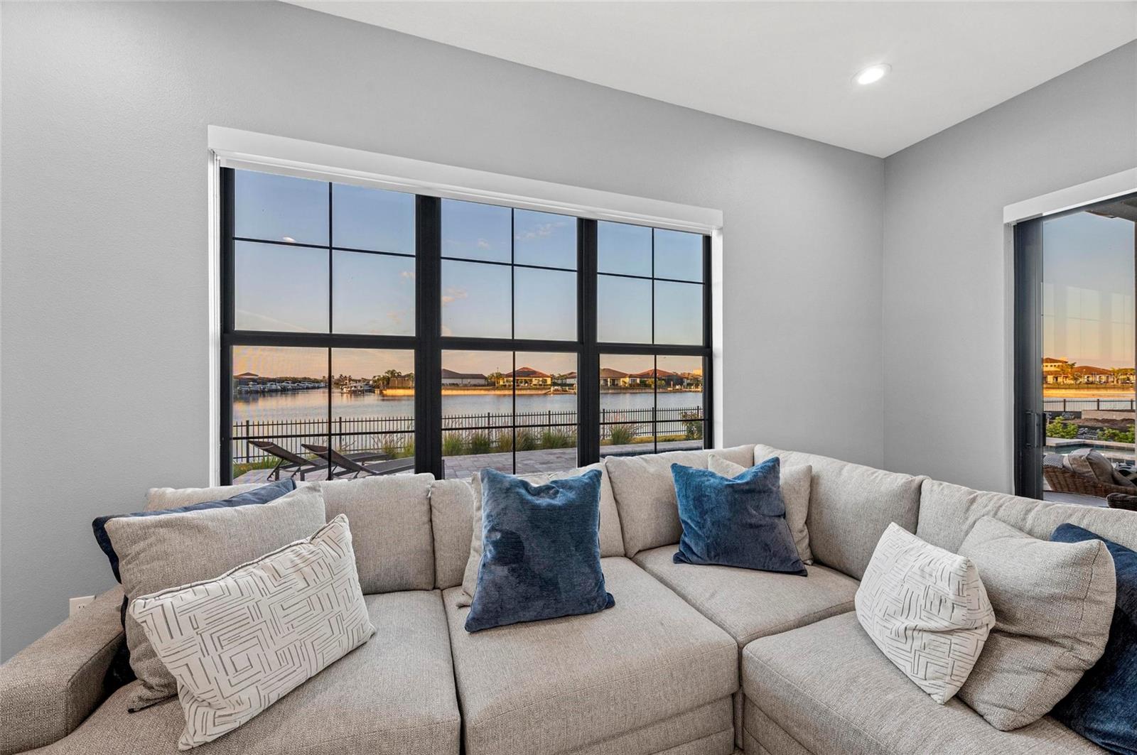 1702 4th St E St E Property Photo 30