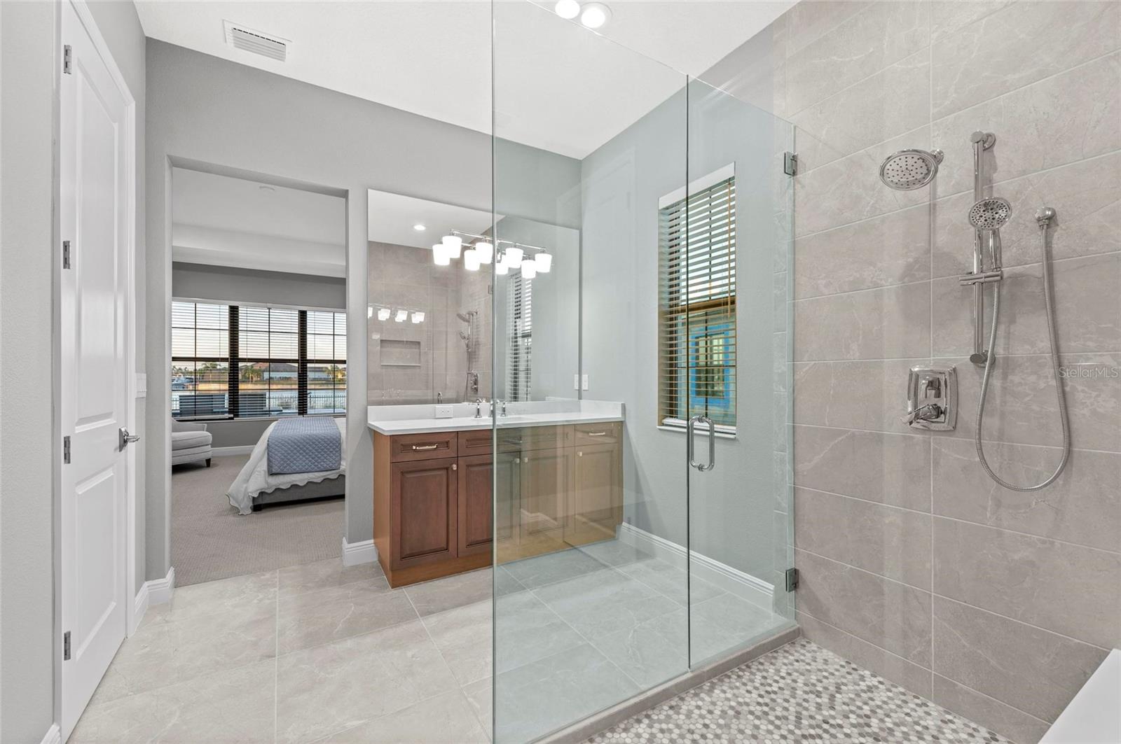 1702 4th St E St E Property Photo 38