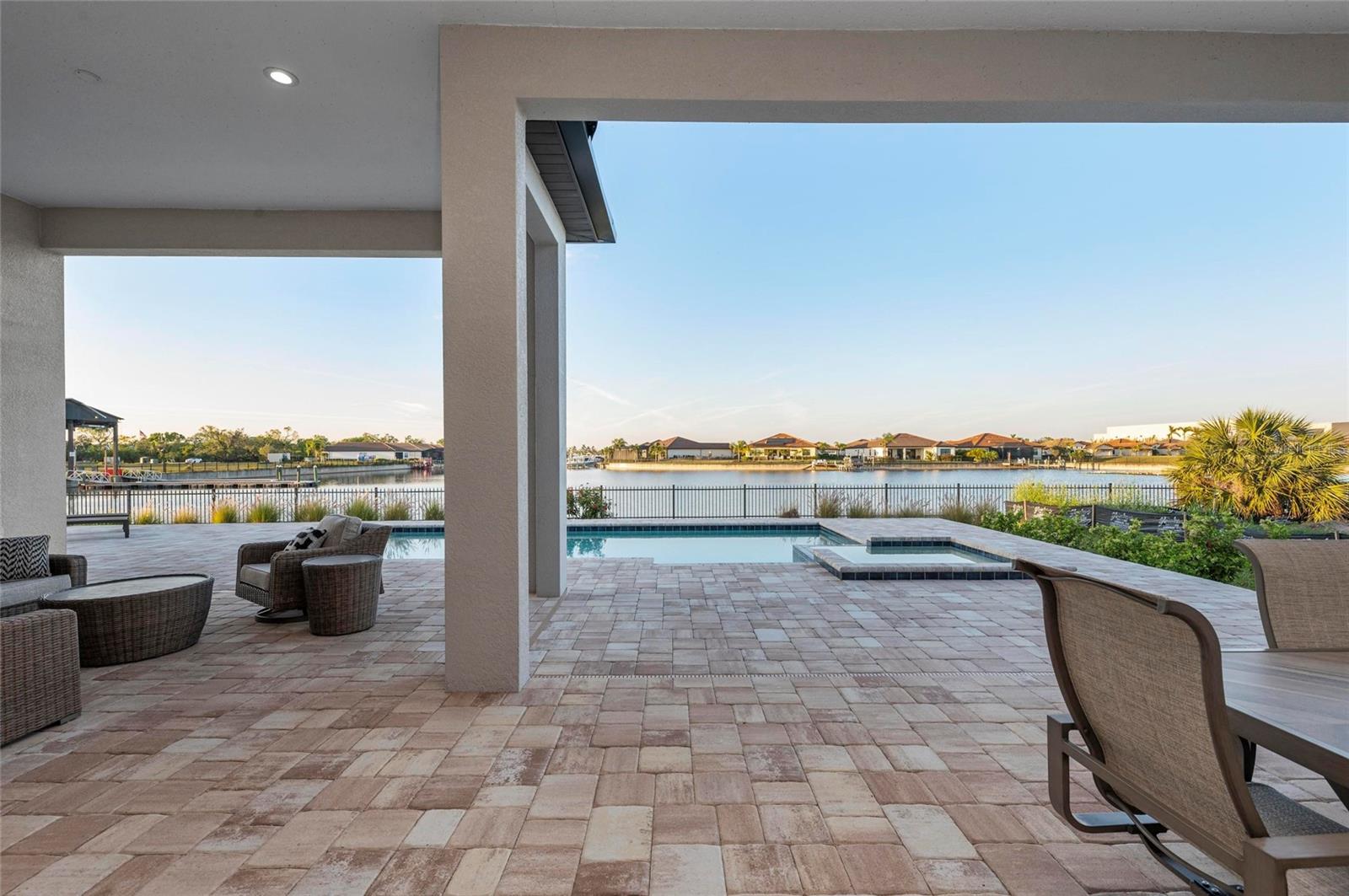 1702 4th St E St E Property Photo 54