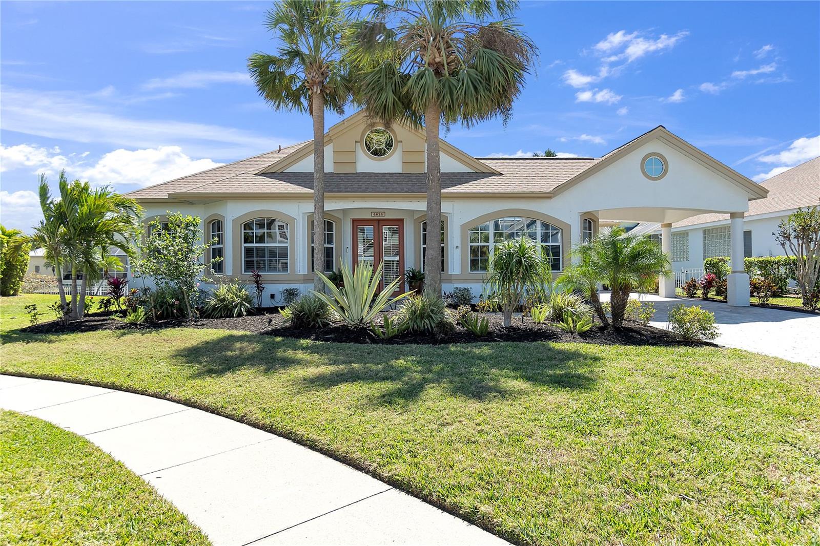 4624 Blue Marlin Dr Property Photo 1