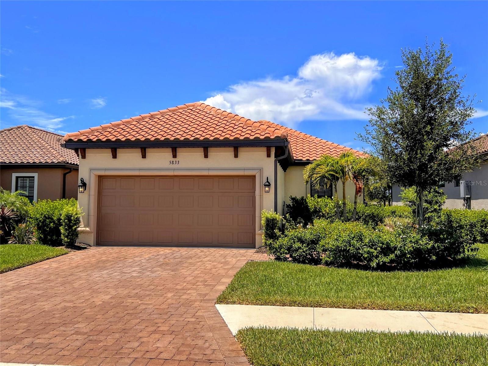 5833 Semolino St Property Photo