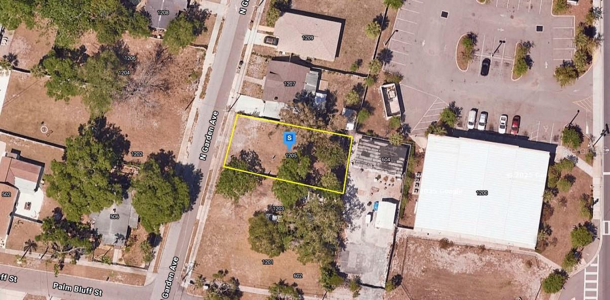 1205 N Garden Ave Property Photo