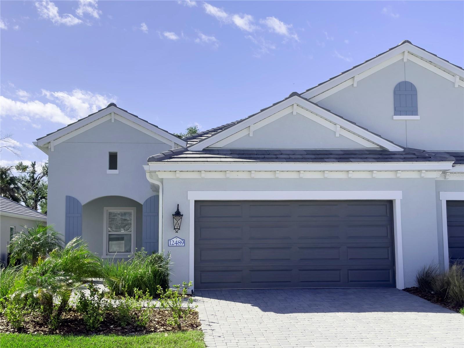 3325 Grand Palm Phase 2b Real Estate Listings Main Image