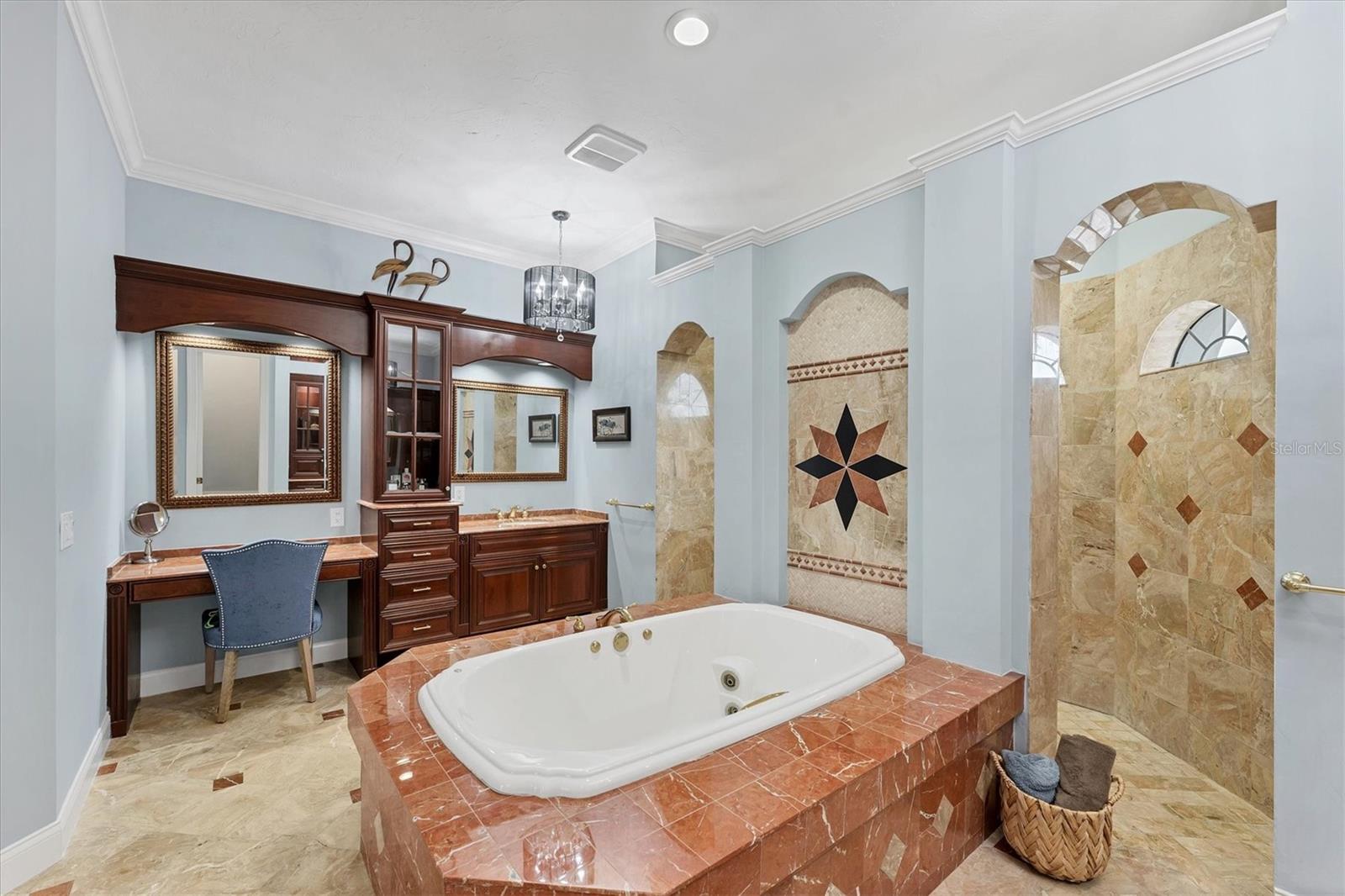 6822 Dominion Ln Property Photo 34