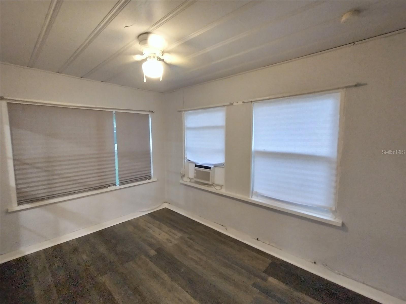 4390 43rd St N Property Photo 15