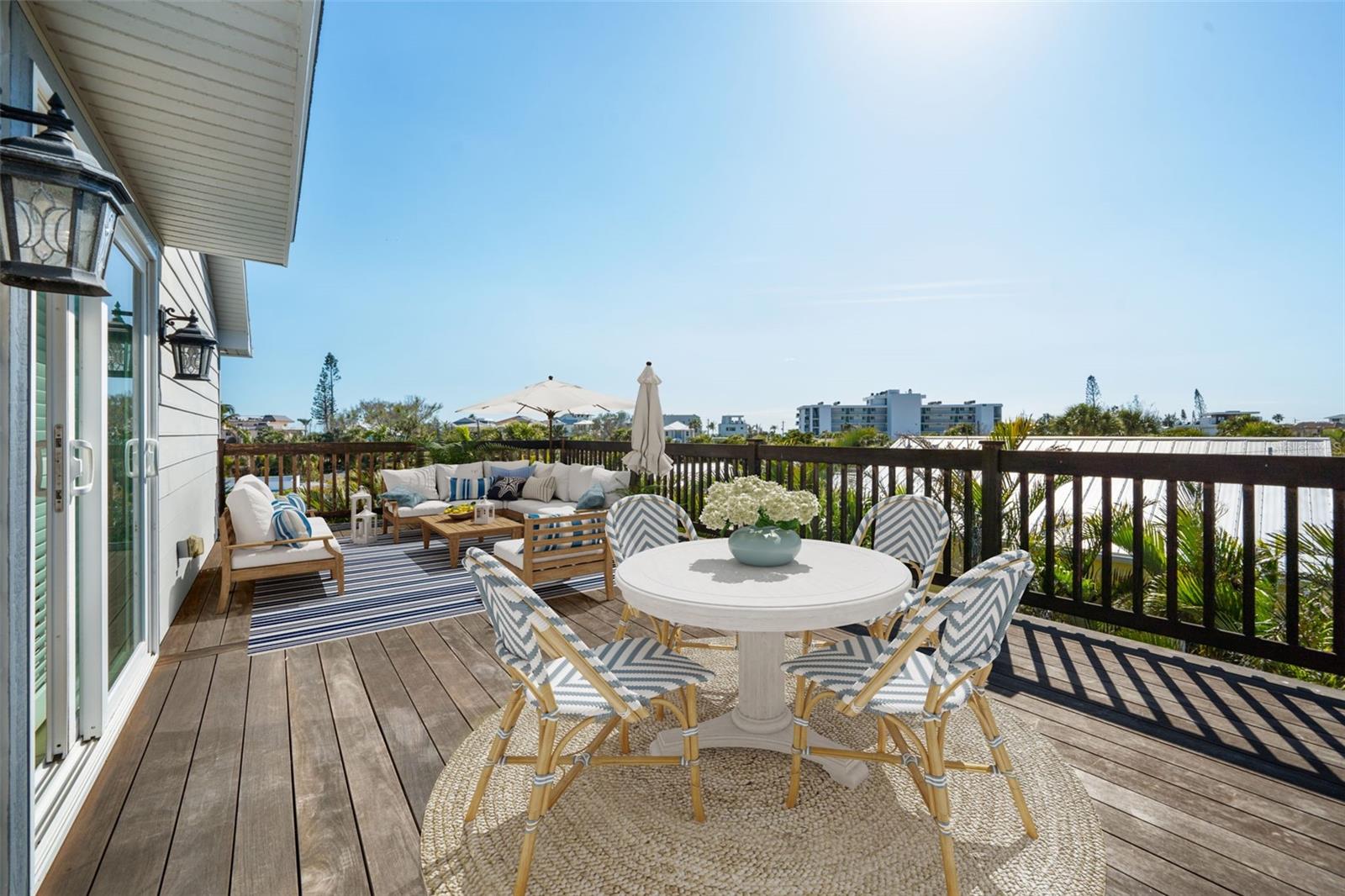 5512 Avenida Del Mare Property Photo