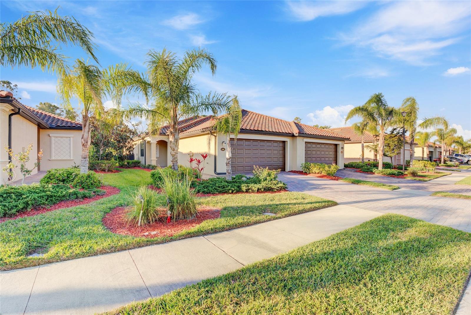 12091 Amica Loop Property Photo 5