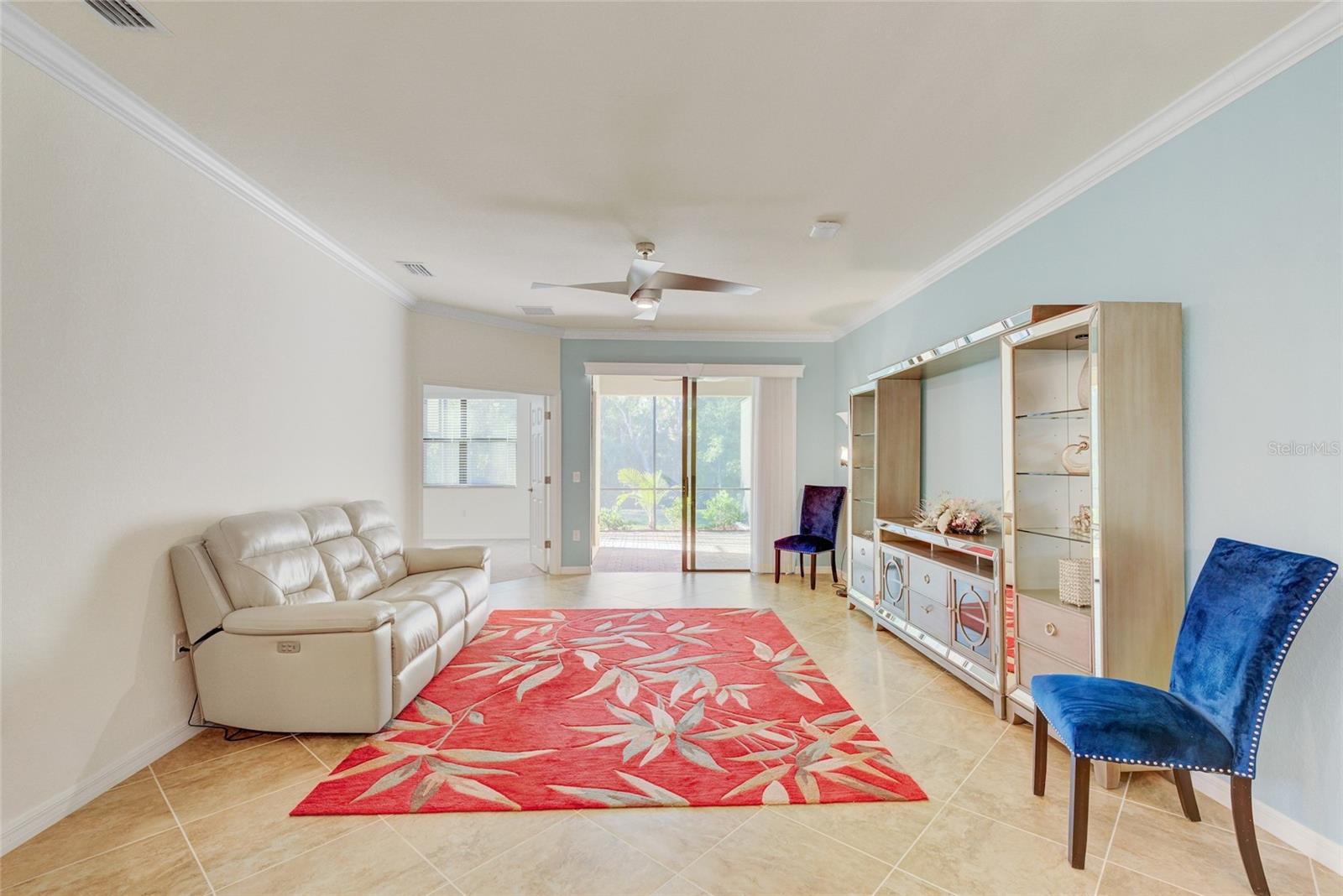 12091 Amica Loop Property Photo 10