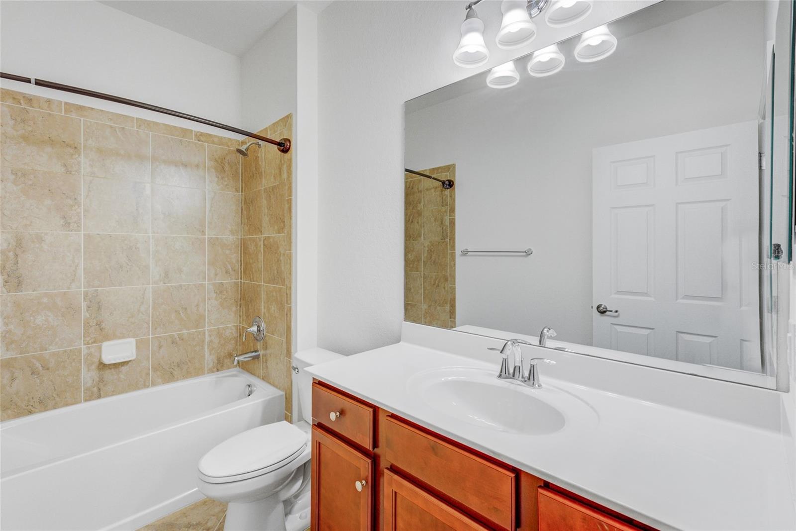 12091 Amica Loop Property Photo 26