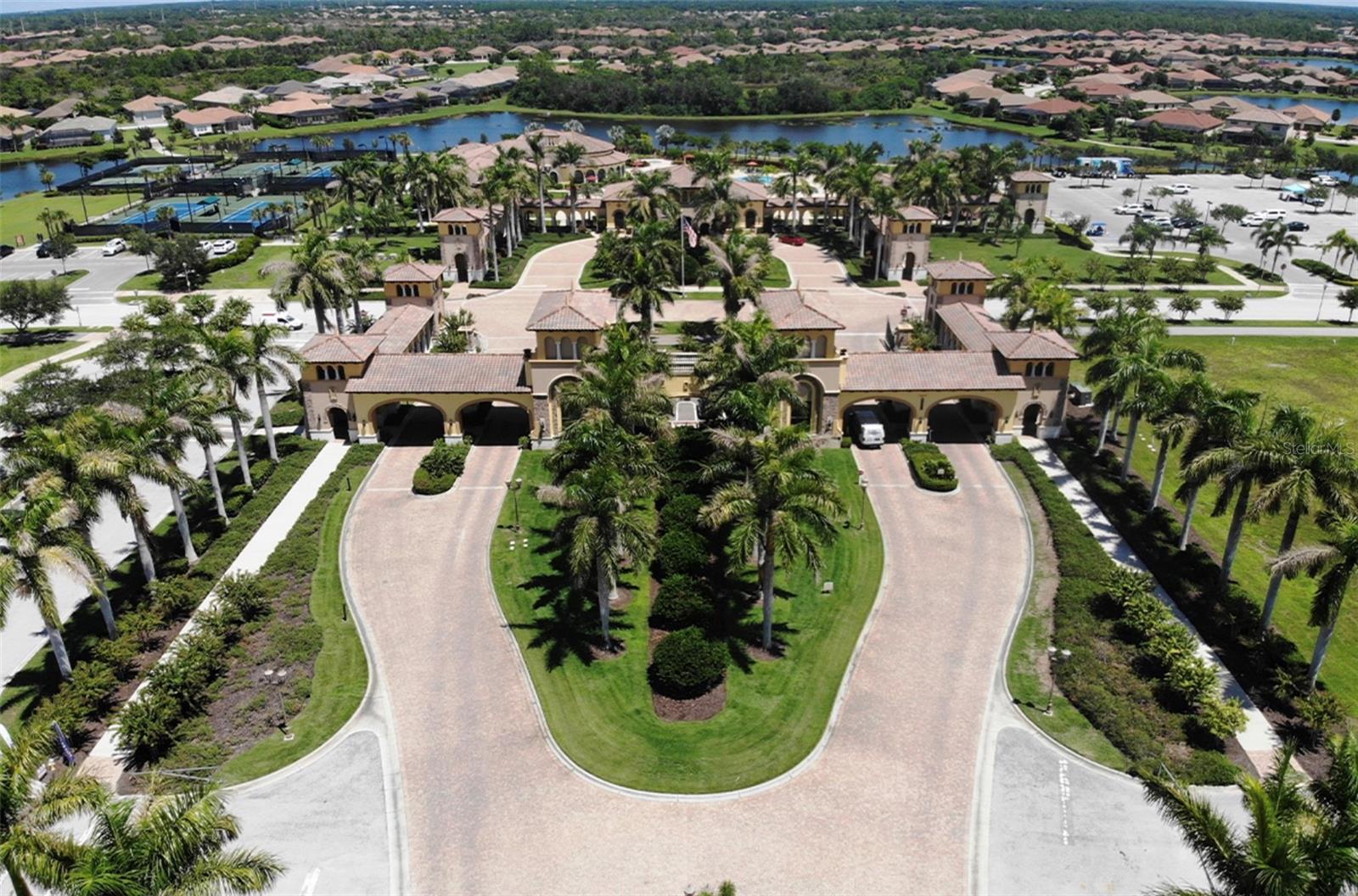 12091 Amica Loop Property Photo 44