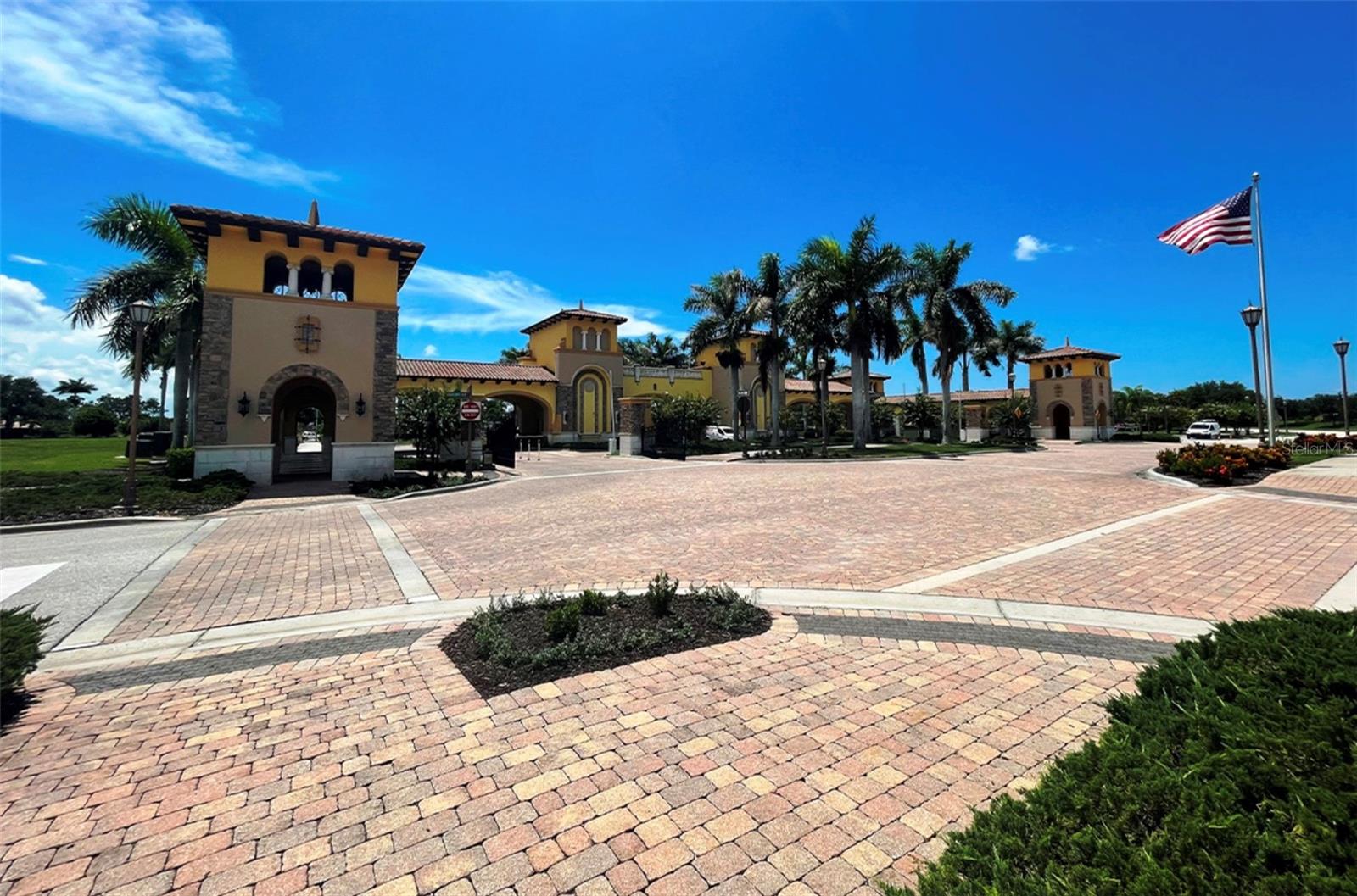 12091 Amica Loop Property Photo 45