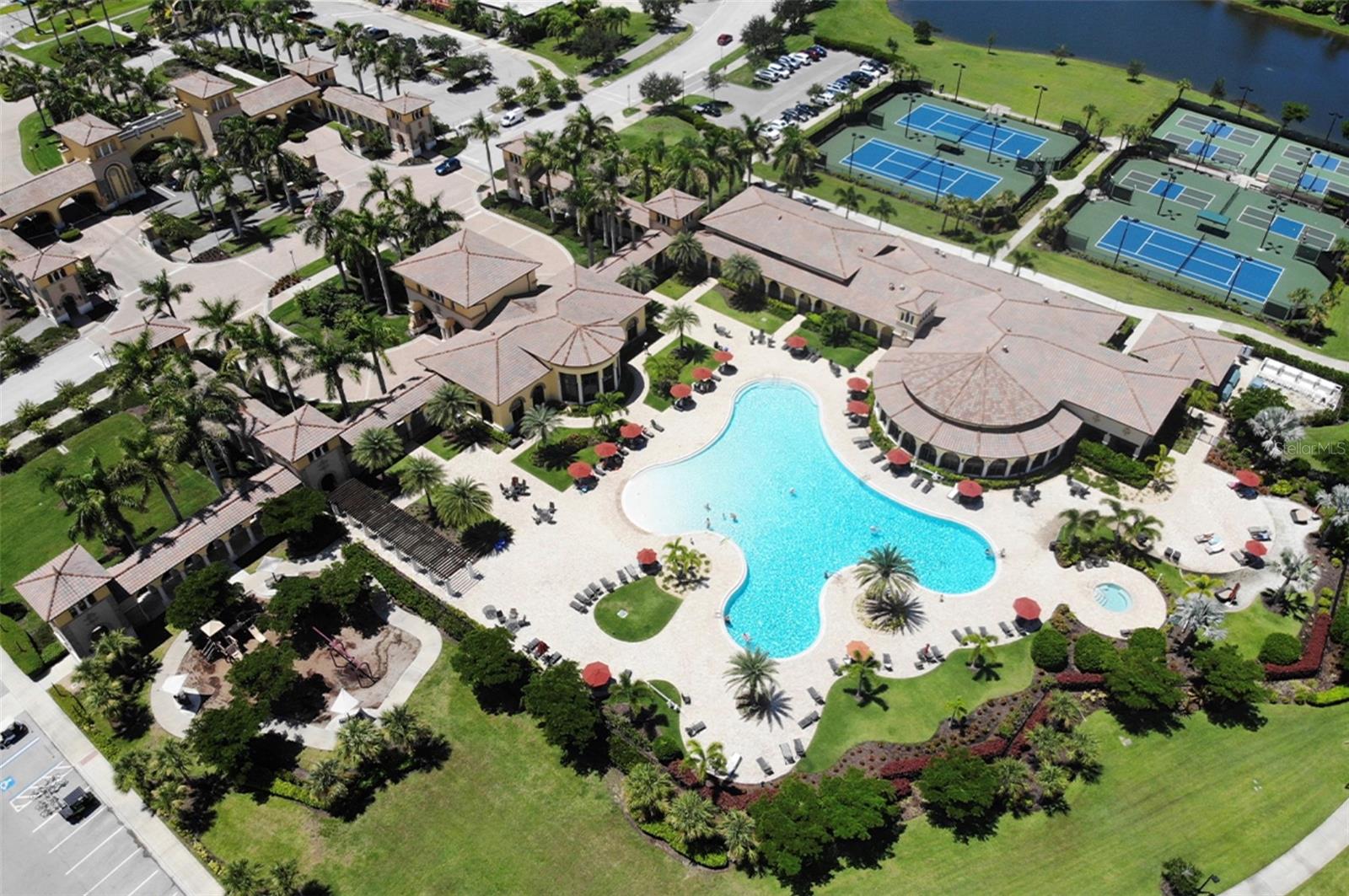 12091 Amica Loop Property Photo 51