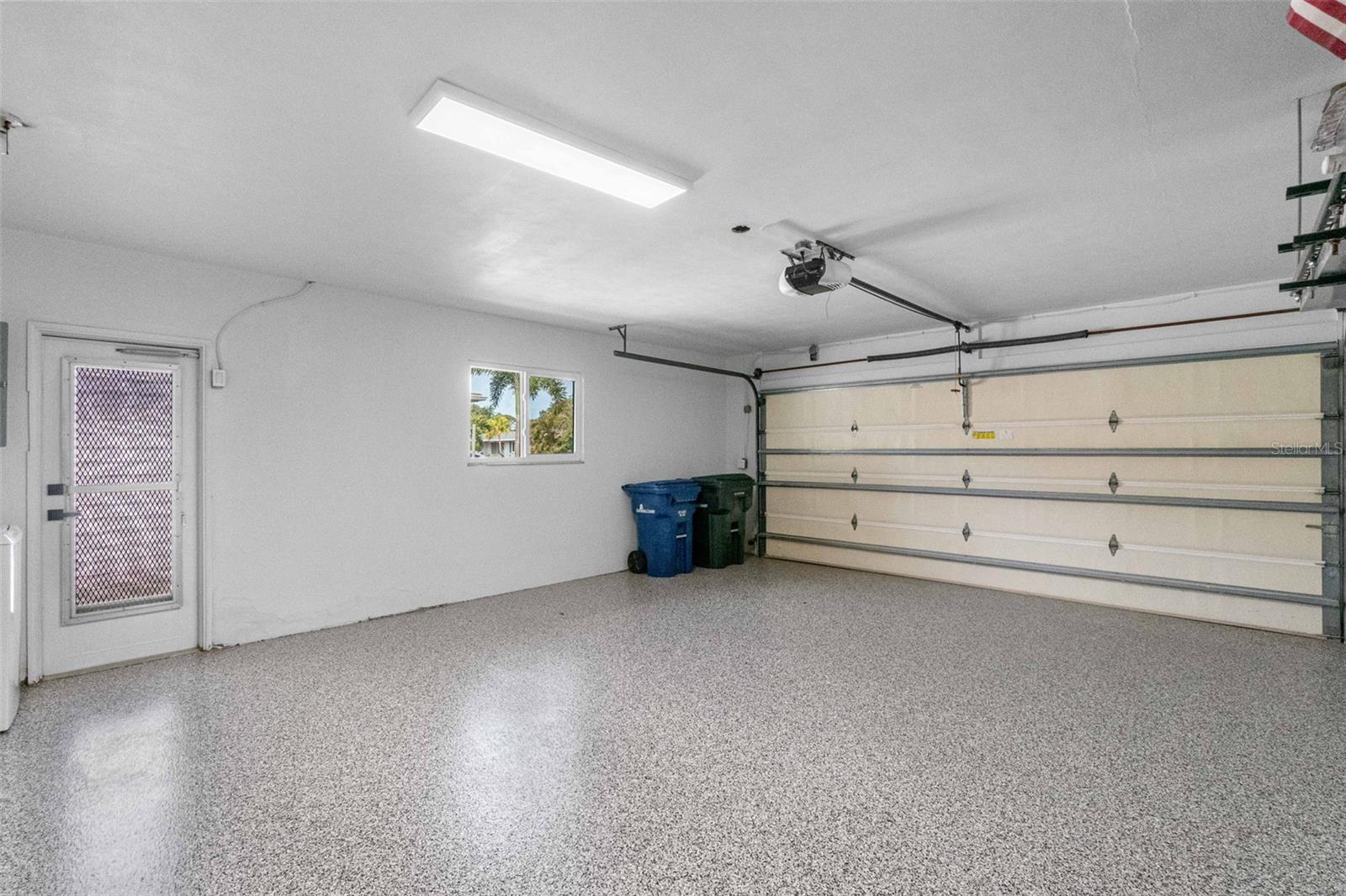 2242 Sunnyside Ln Property Photo 38