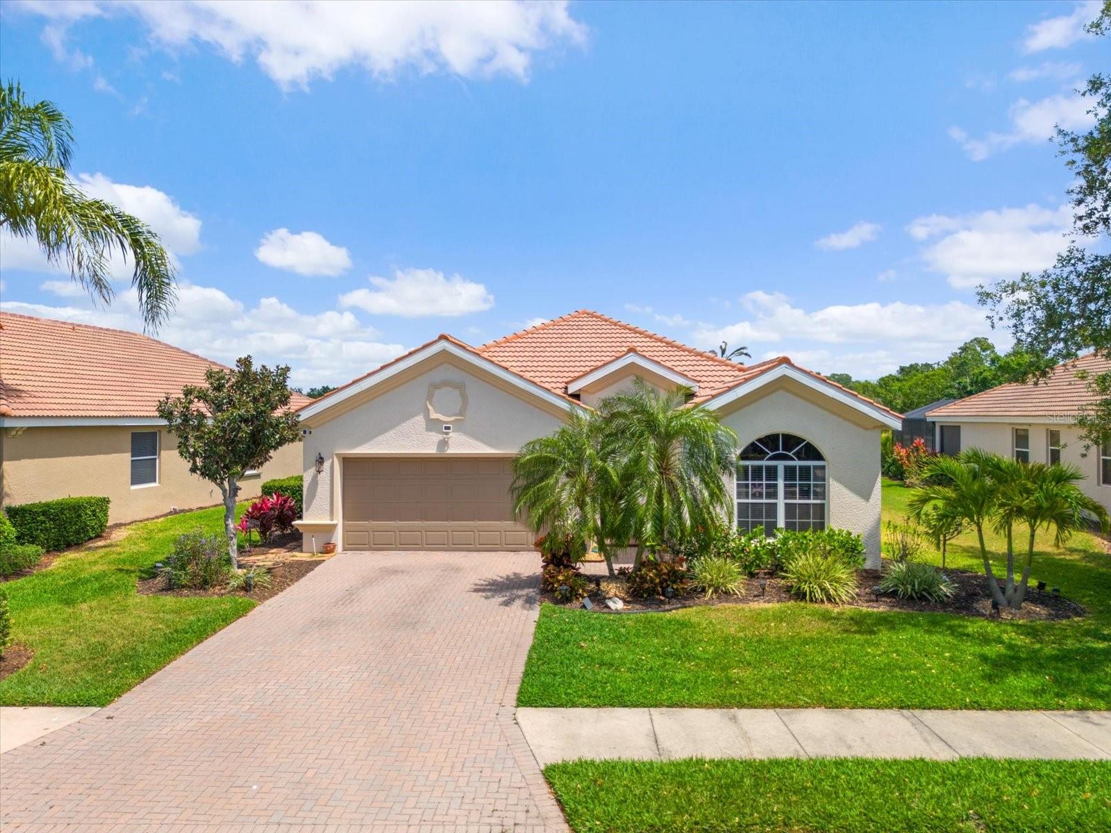 203 Winding River Trl Property Photo 1