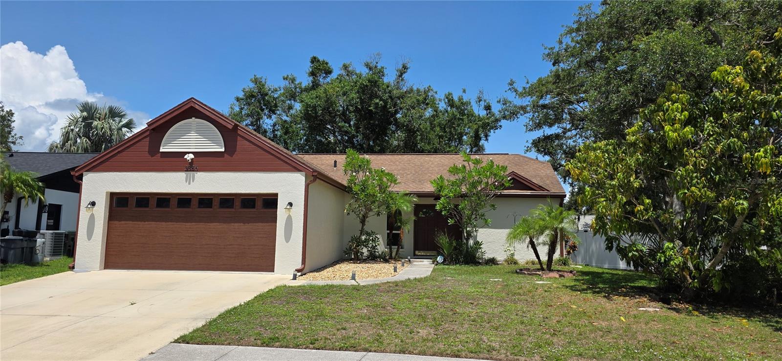 2385 Tall Oak Ct Property Photo 1