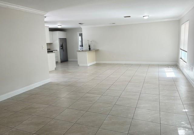 110 Pine Ave Property Photo 2