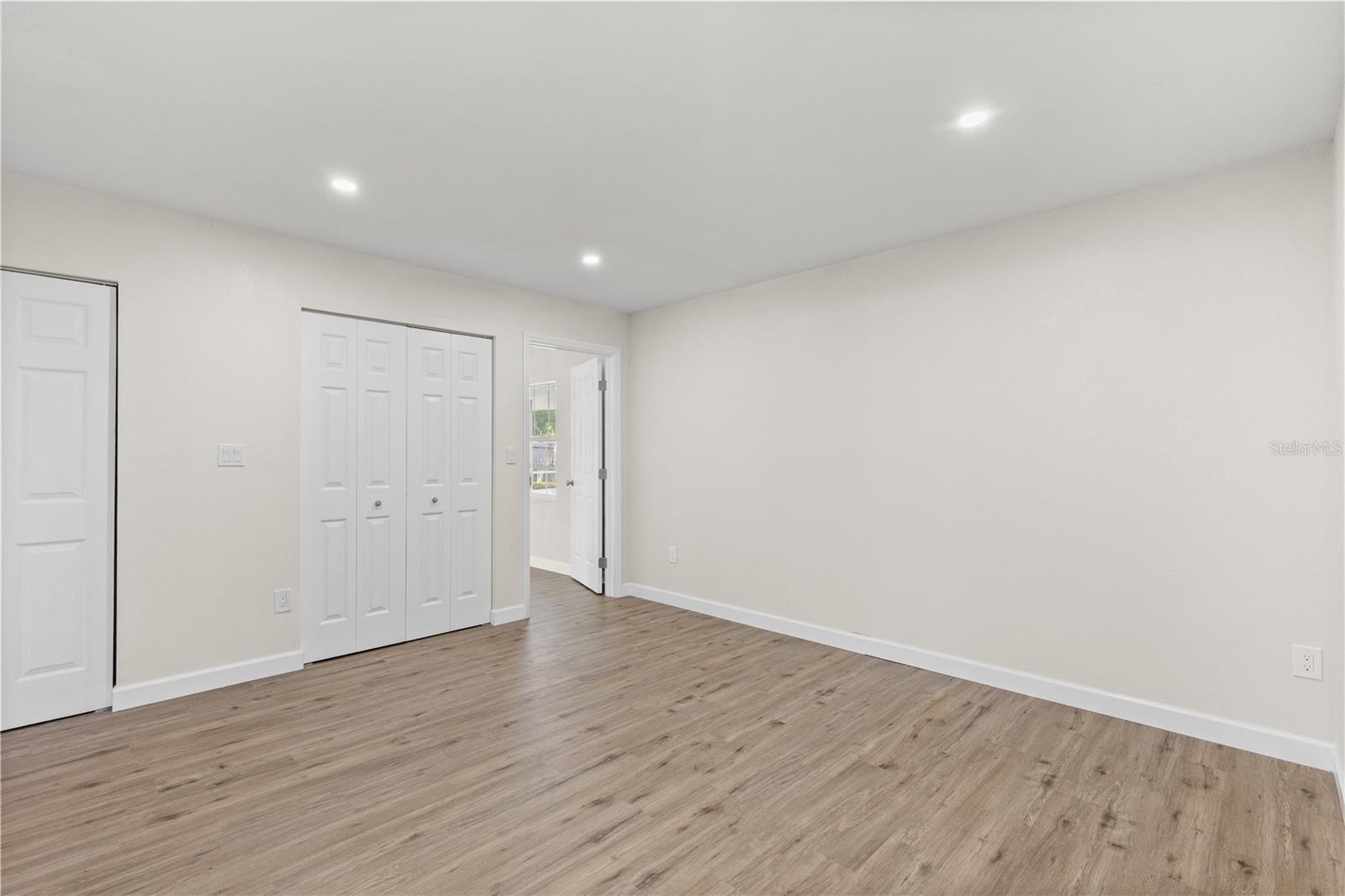 2070 Carpetgreen St Property Photo 16