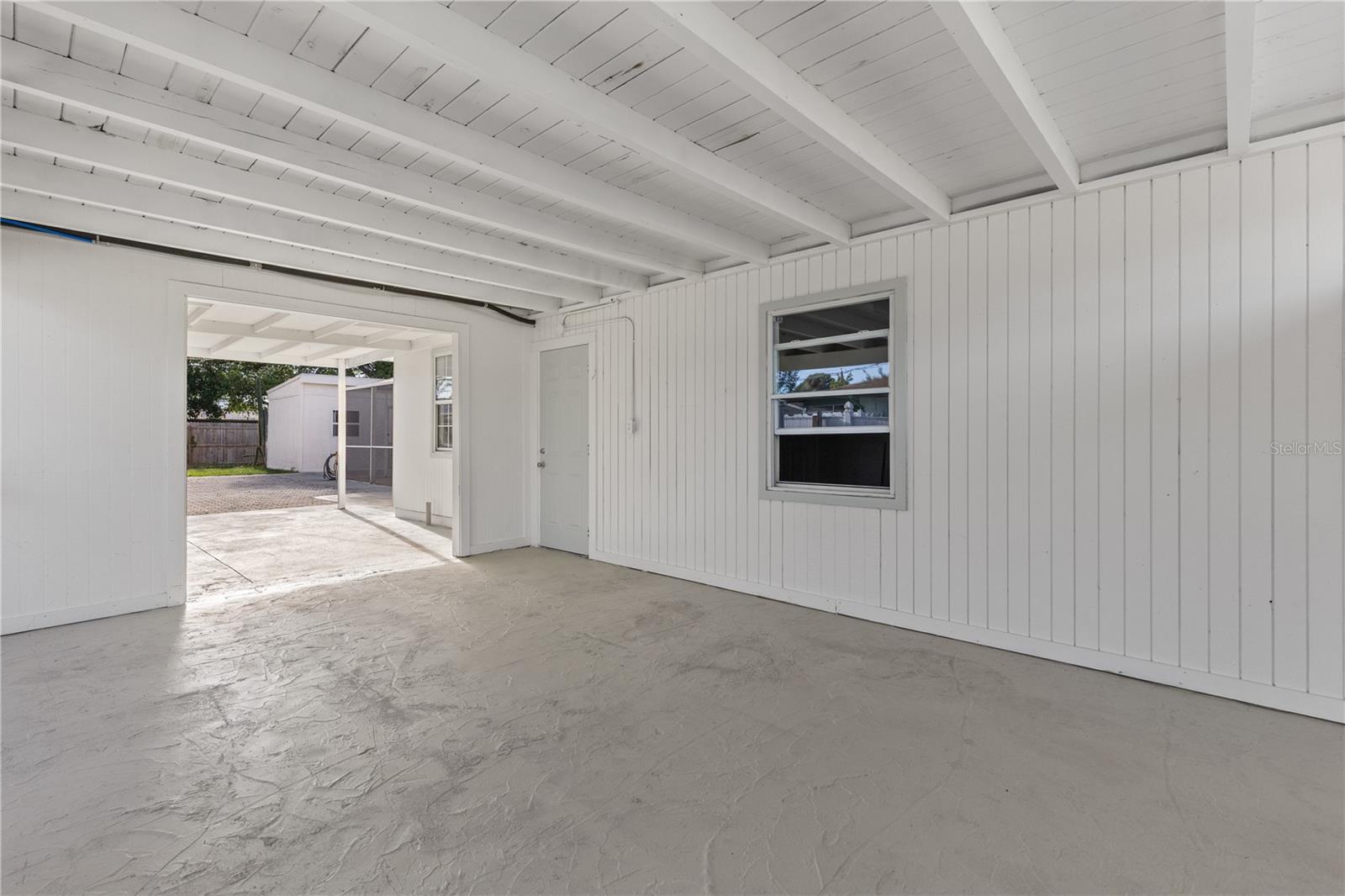 2070 Carpetgreen St Property Photo 35