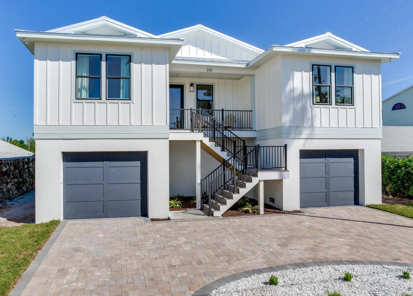 8555 Heron Lagoon Cir Property Photo 1