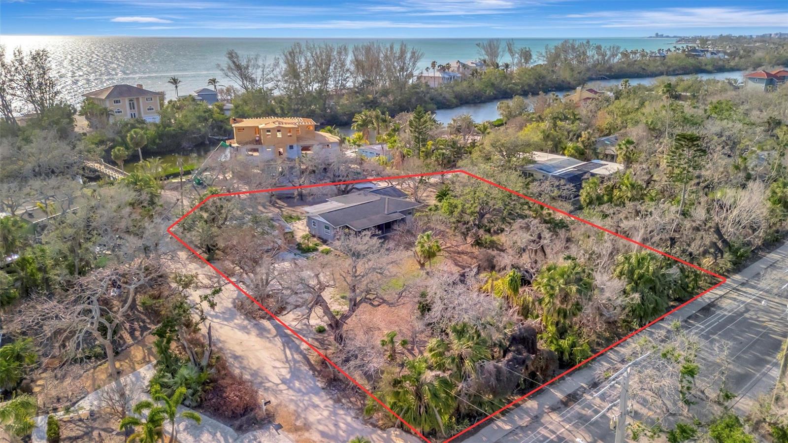 8555 Heron Lagoon Cir Property Photo 3
