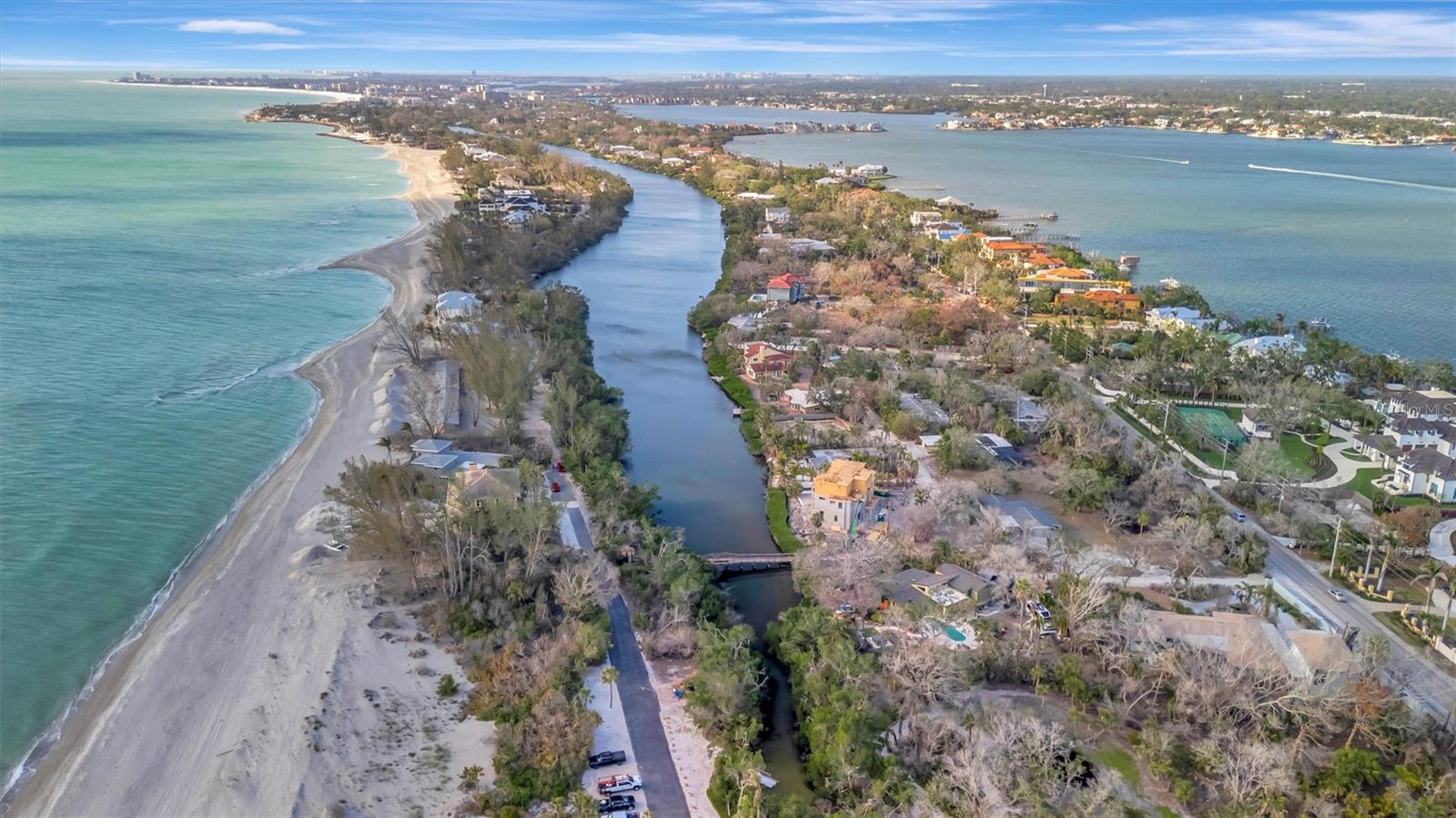 8555 Heron Lagoon Cir Property Photo 12