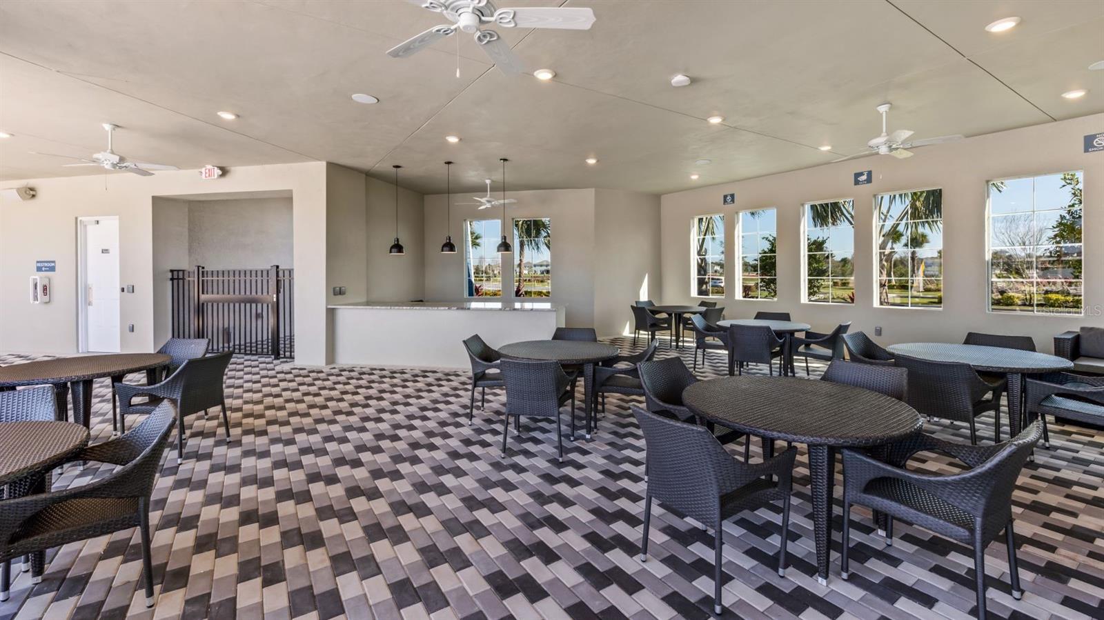 12124 Kingsly Trl Property Photo 23