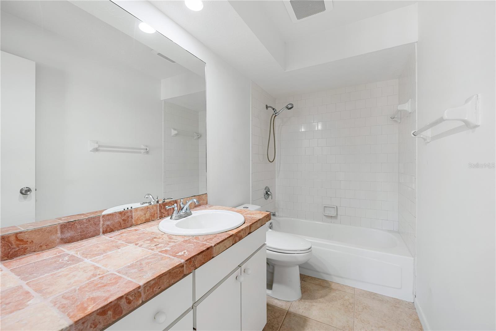 3709 Alden Way Property Photo 25