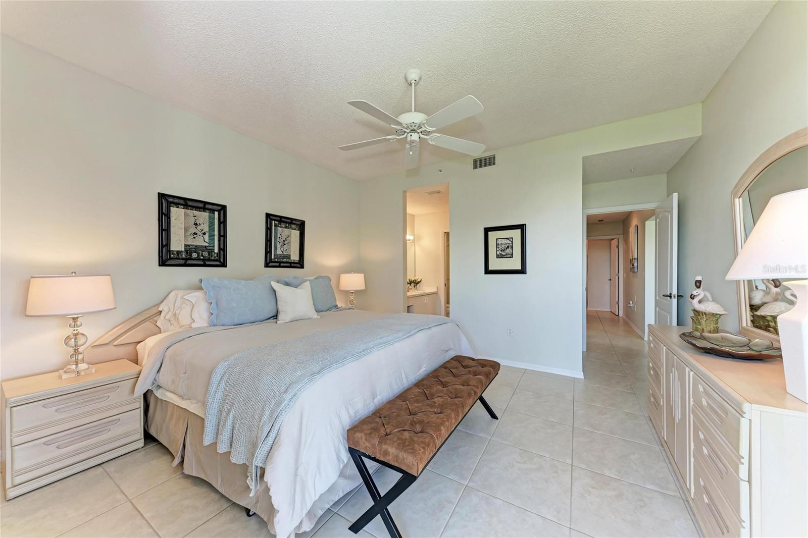 9620 Club South Cir #5208 Property Photo 16