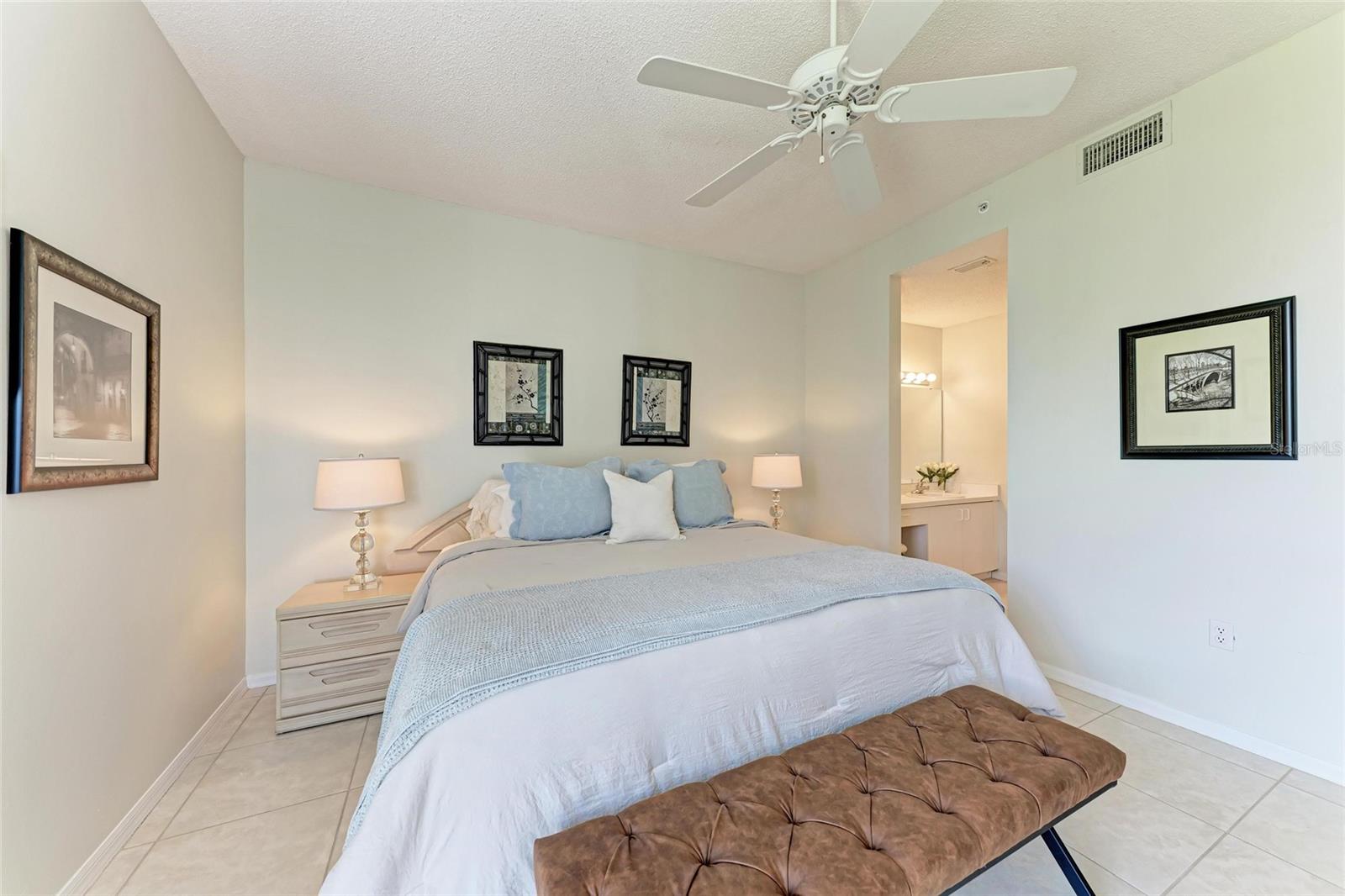 9620 Club South Cir #5208 Property Photo 17