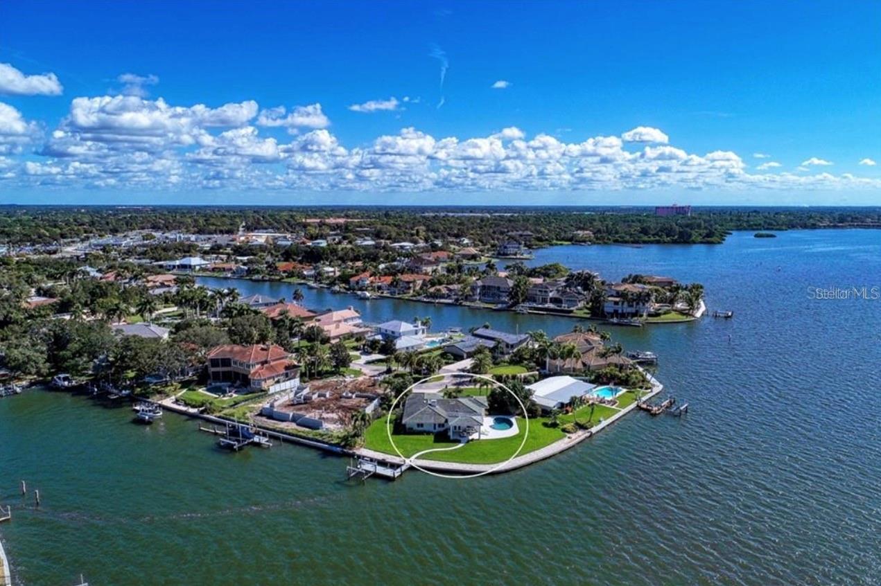 7692 Cove Ter Property Photo
