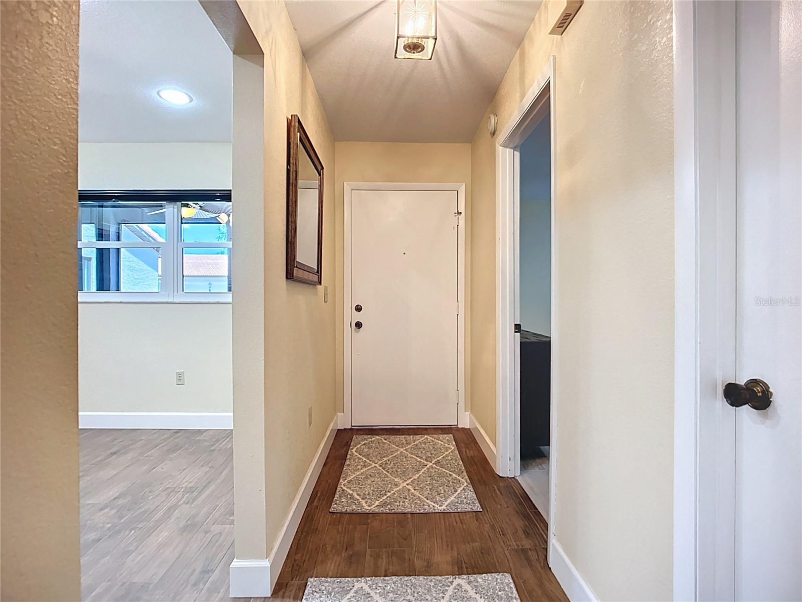 892 Country Club Cir #50 Property Photo 14